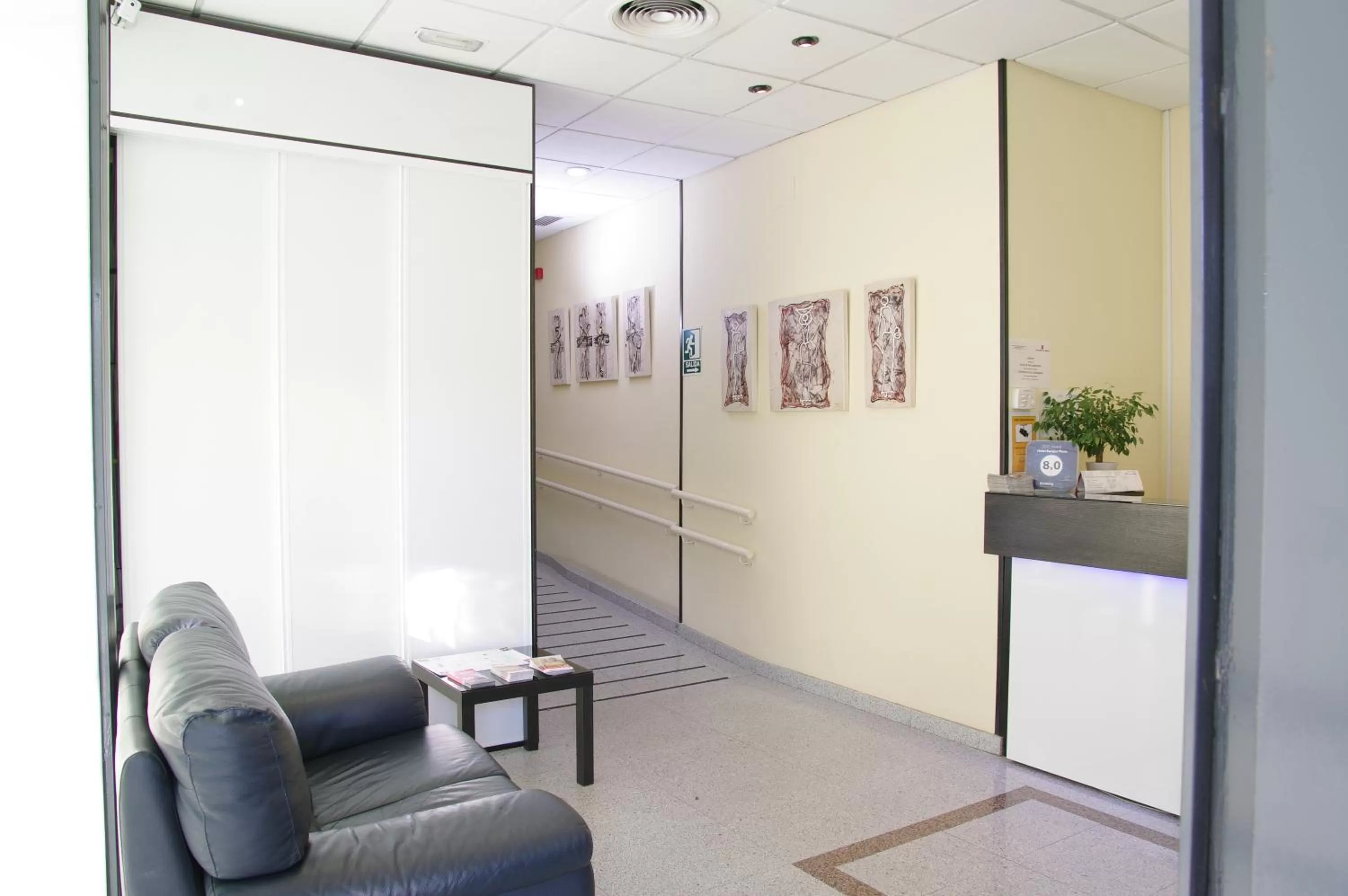 Lobby or reception in Hotel Barajas Plaza