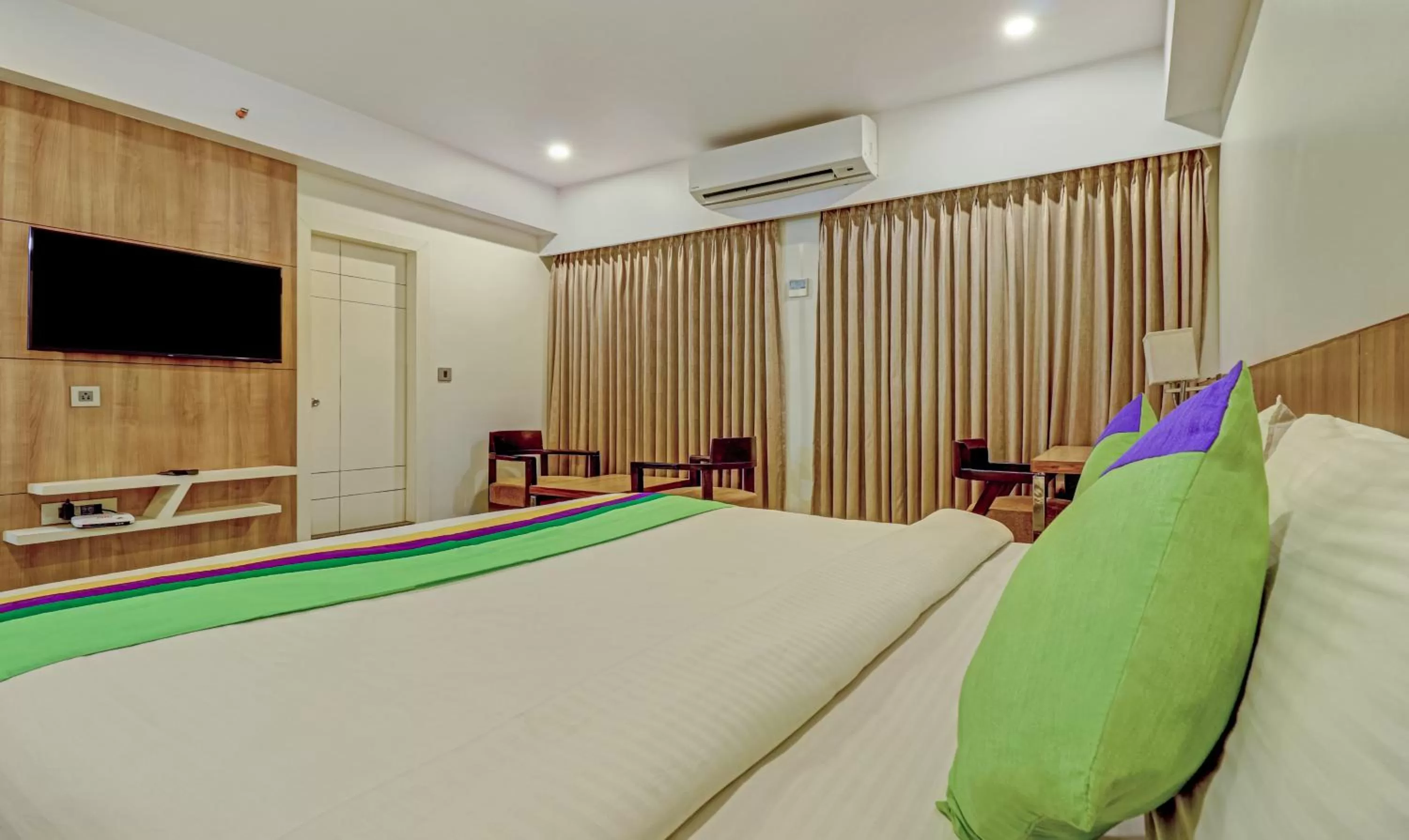 Bedroom, Bed in Treebo Seaesta RK Beach