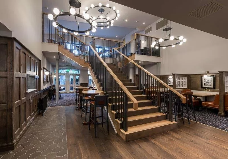 Restaurant/Places to Eat in Pilgrims Progress Wetherspoon