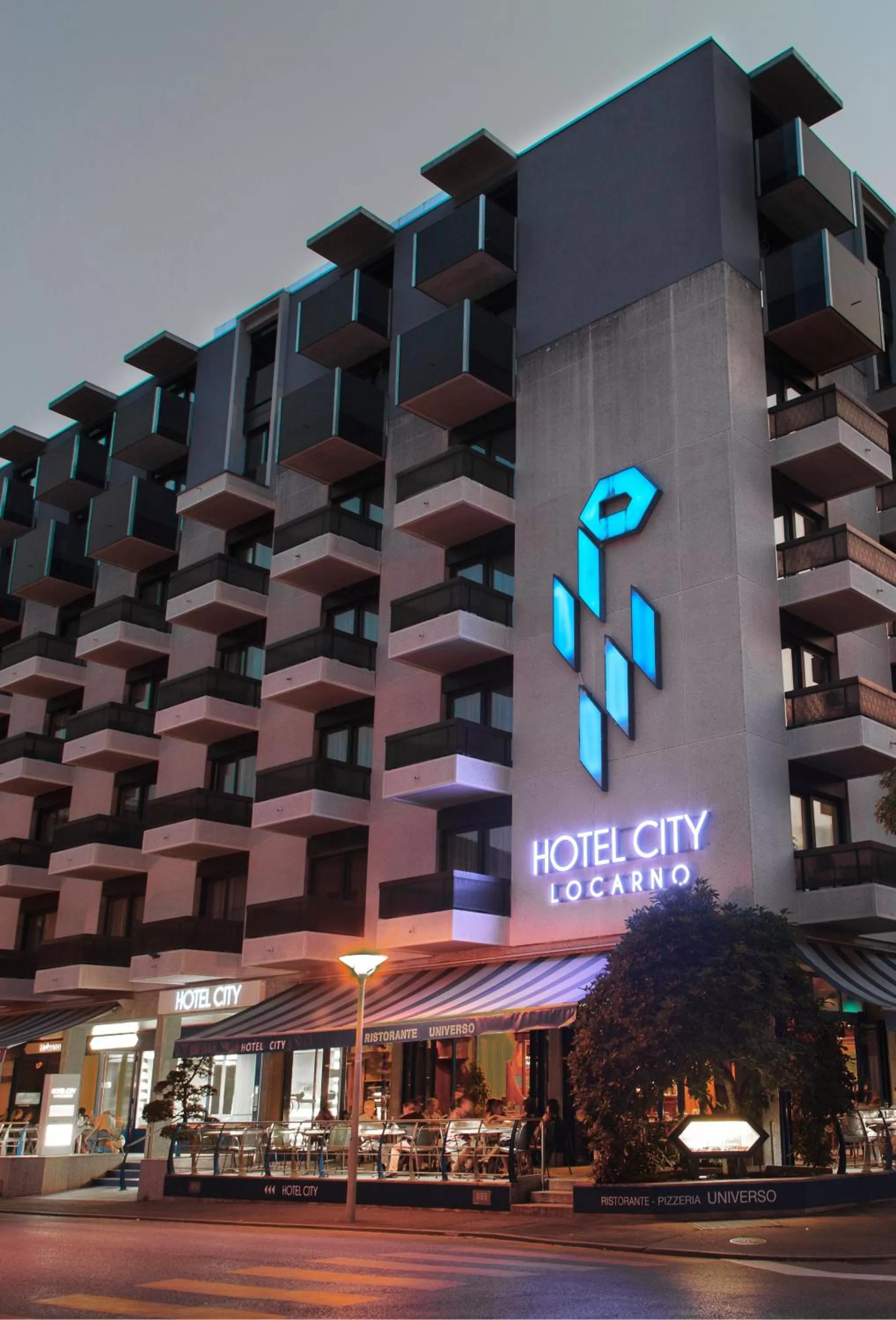 Facade/entrance in Hotel City Locarno