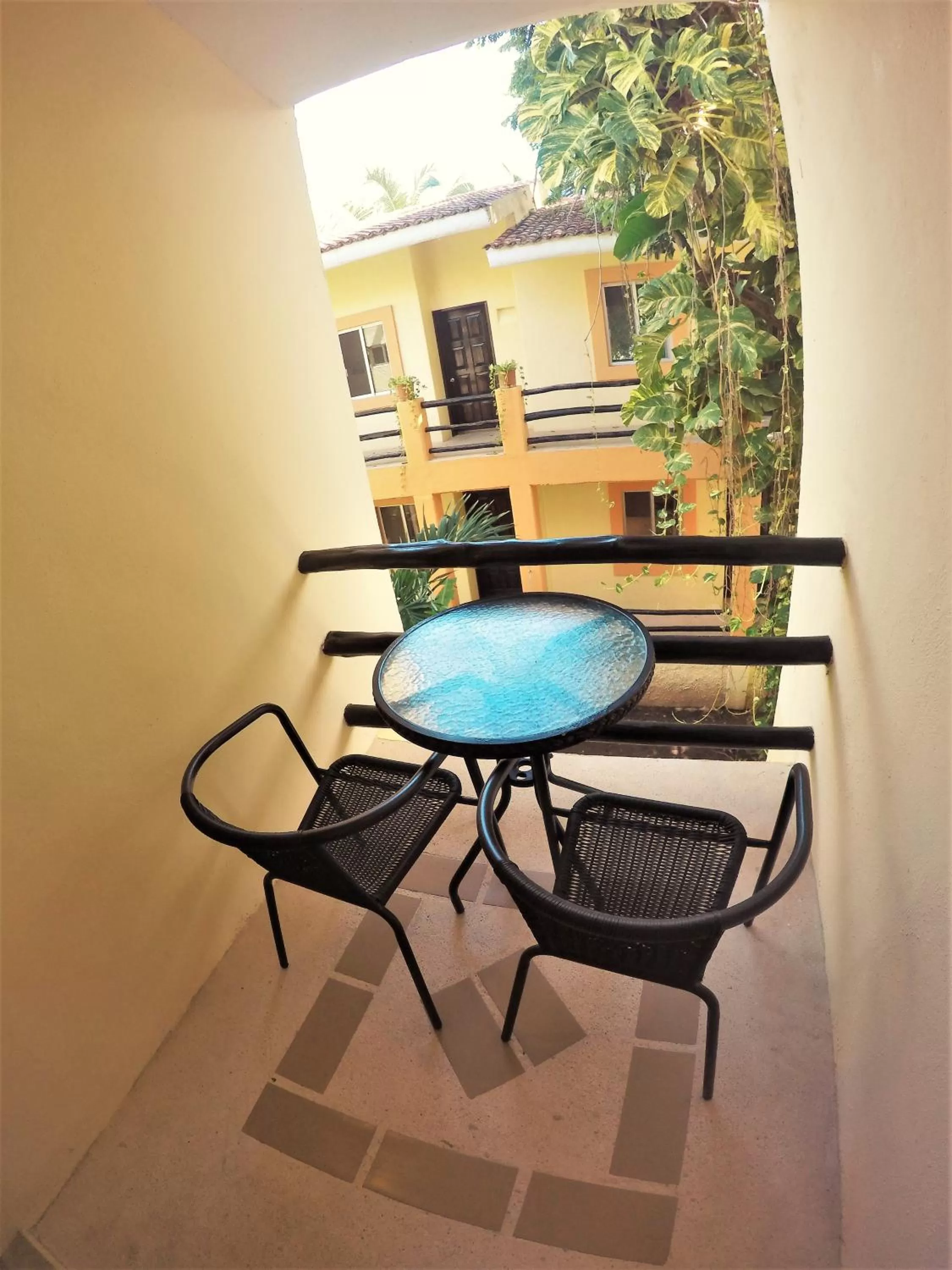 Patio in Hotel LunaSol