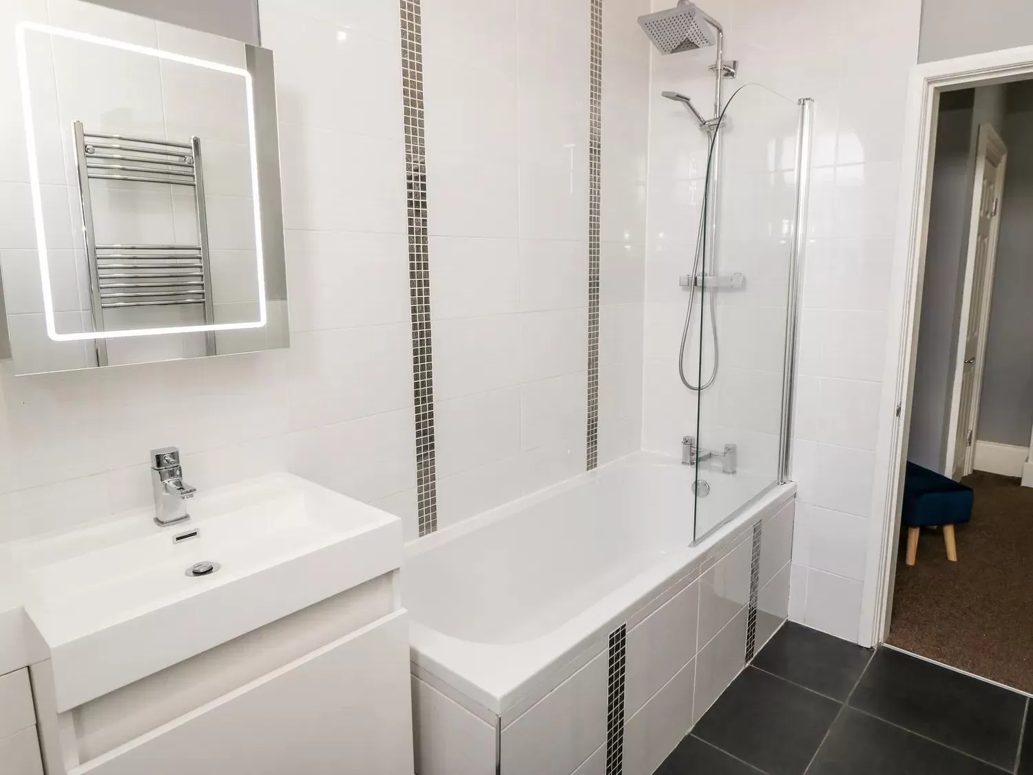 Bathroom in St John's North Hotel Apartments