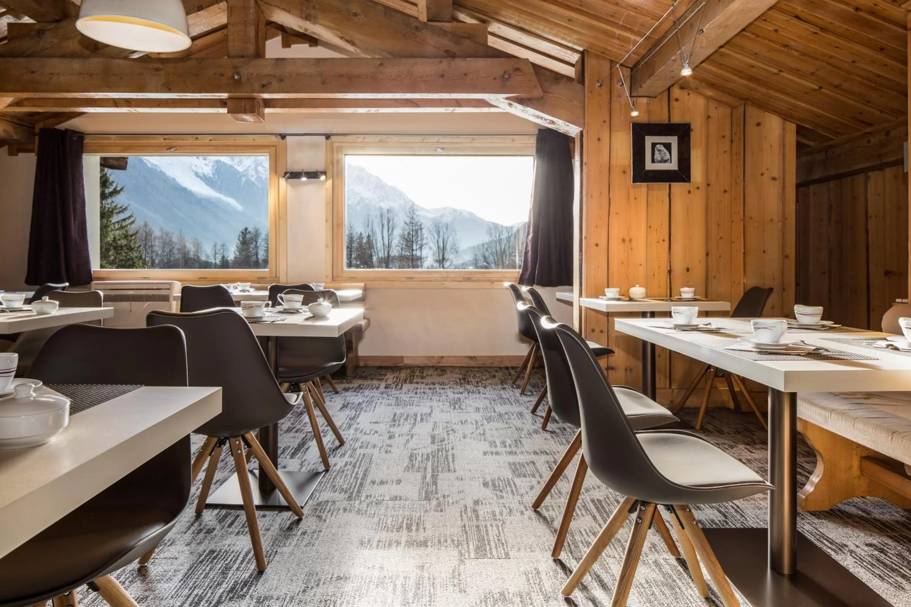 Buffet breakfast in Hôtel Le Labrador