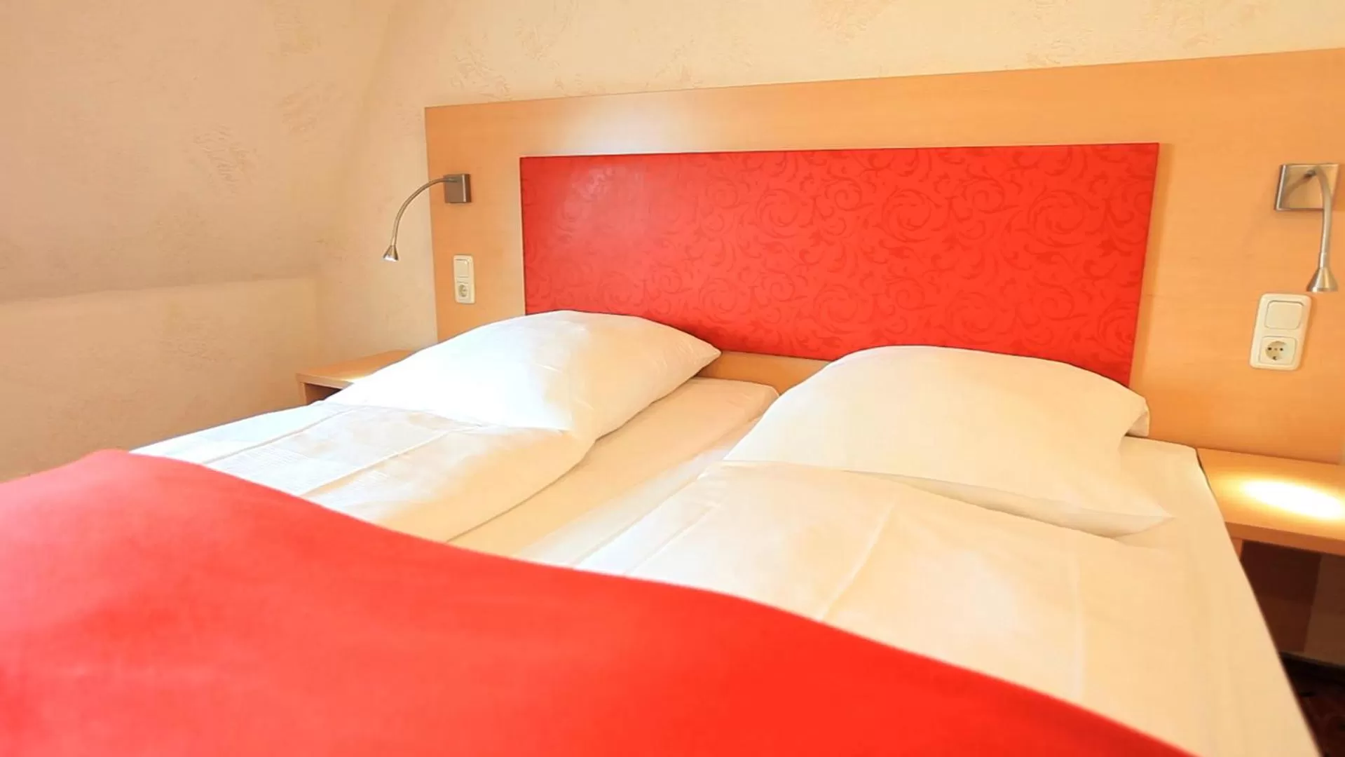 Bed in Adesso Hotel Kassel