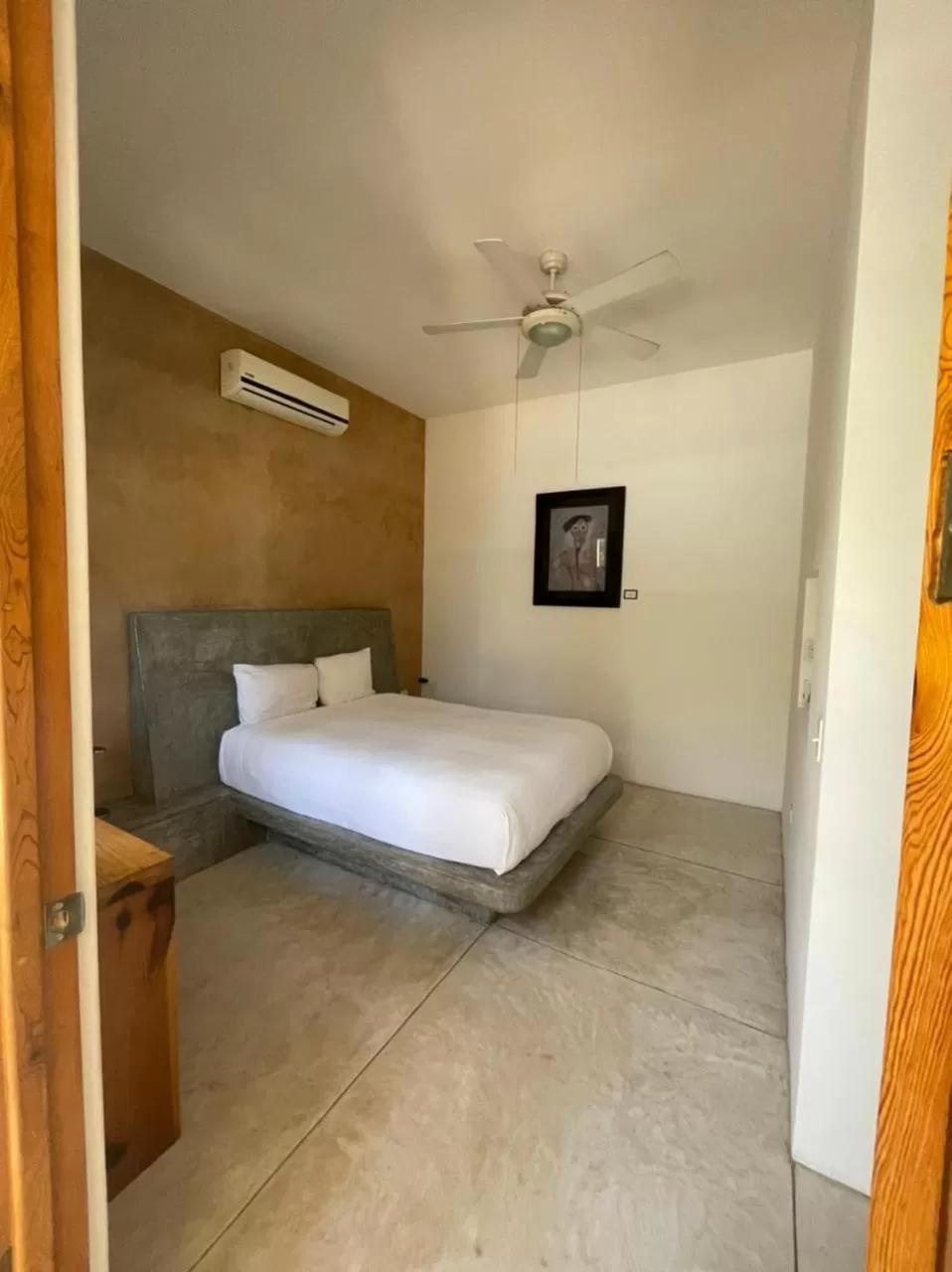 Bedroom, Bed in Hotel Casa Tota