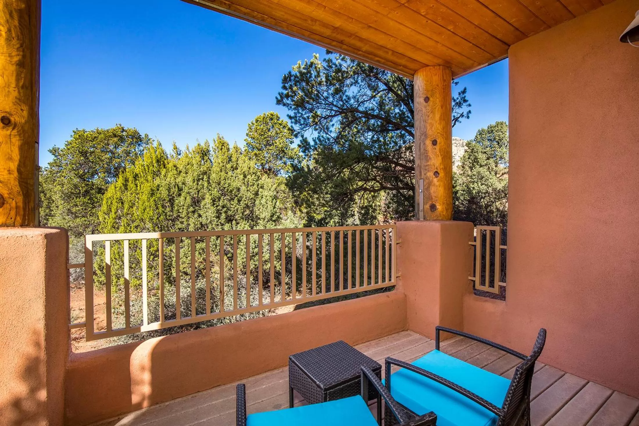 Garden view, Balcony/Terrace in Alma De Sedona Inn B&B
