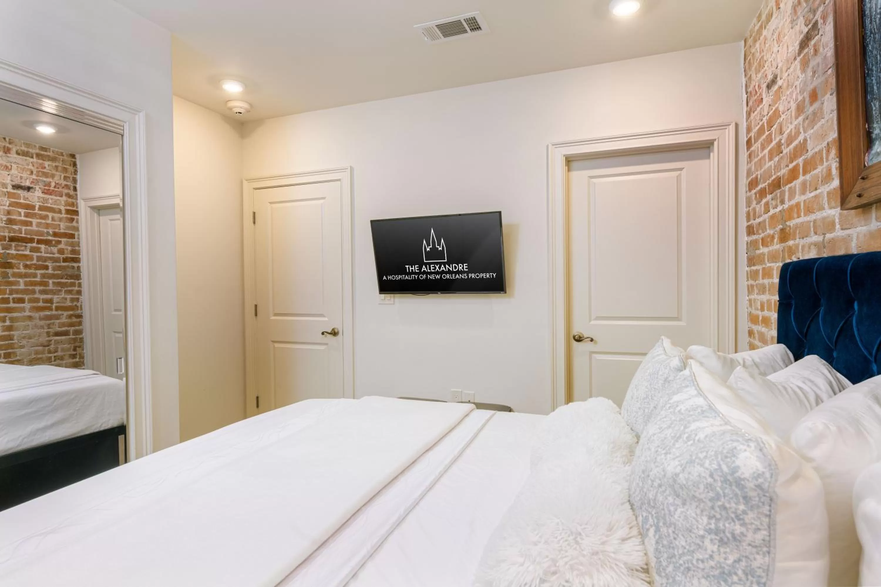 Bed in The Alexandre