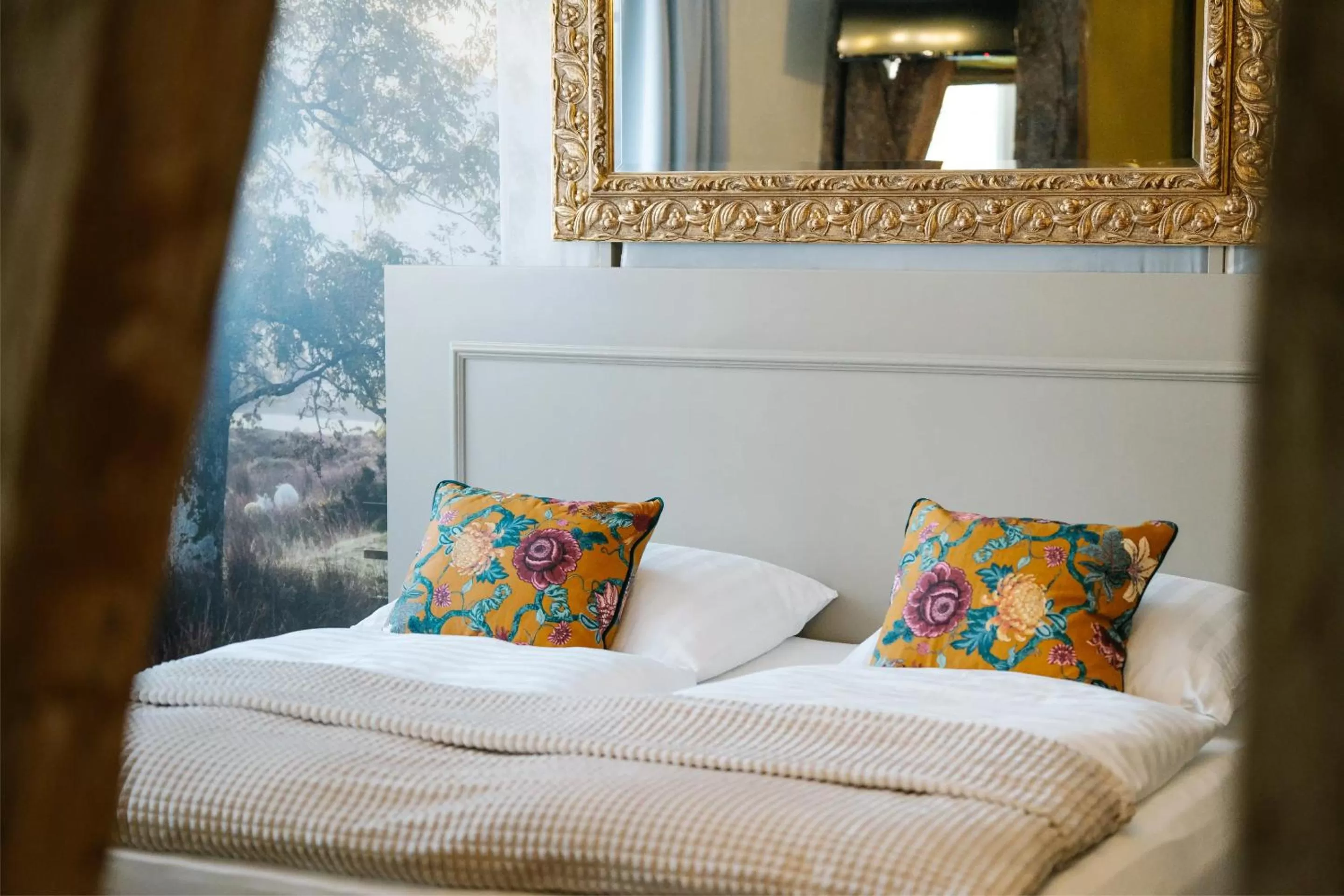 Bedroom, Bed in Hotel Schiller