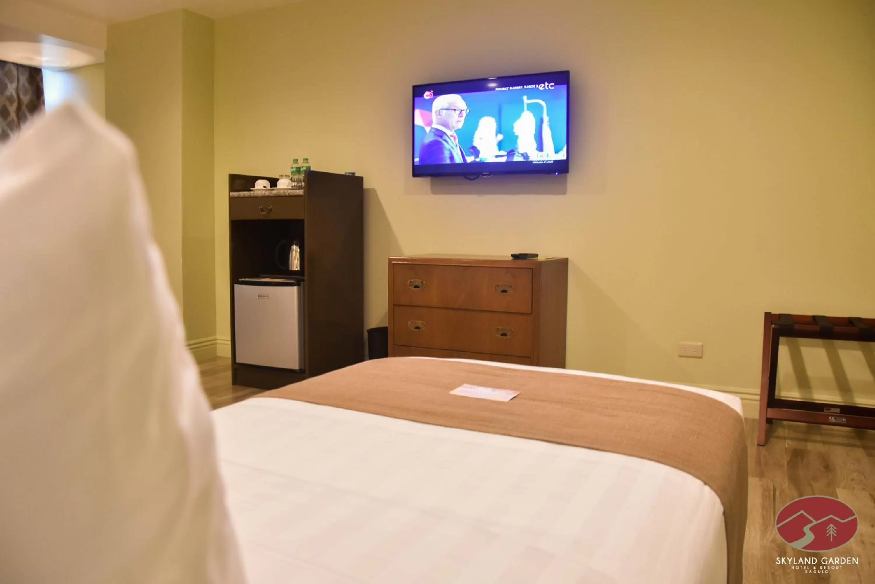 Bed in Skyland Garden Hotel and Resort