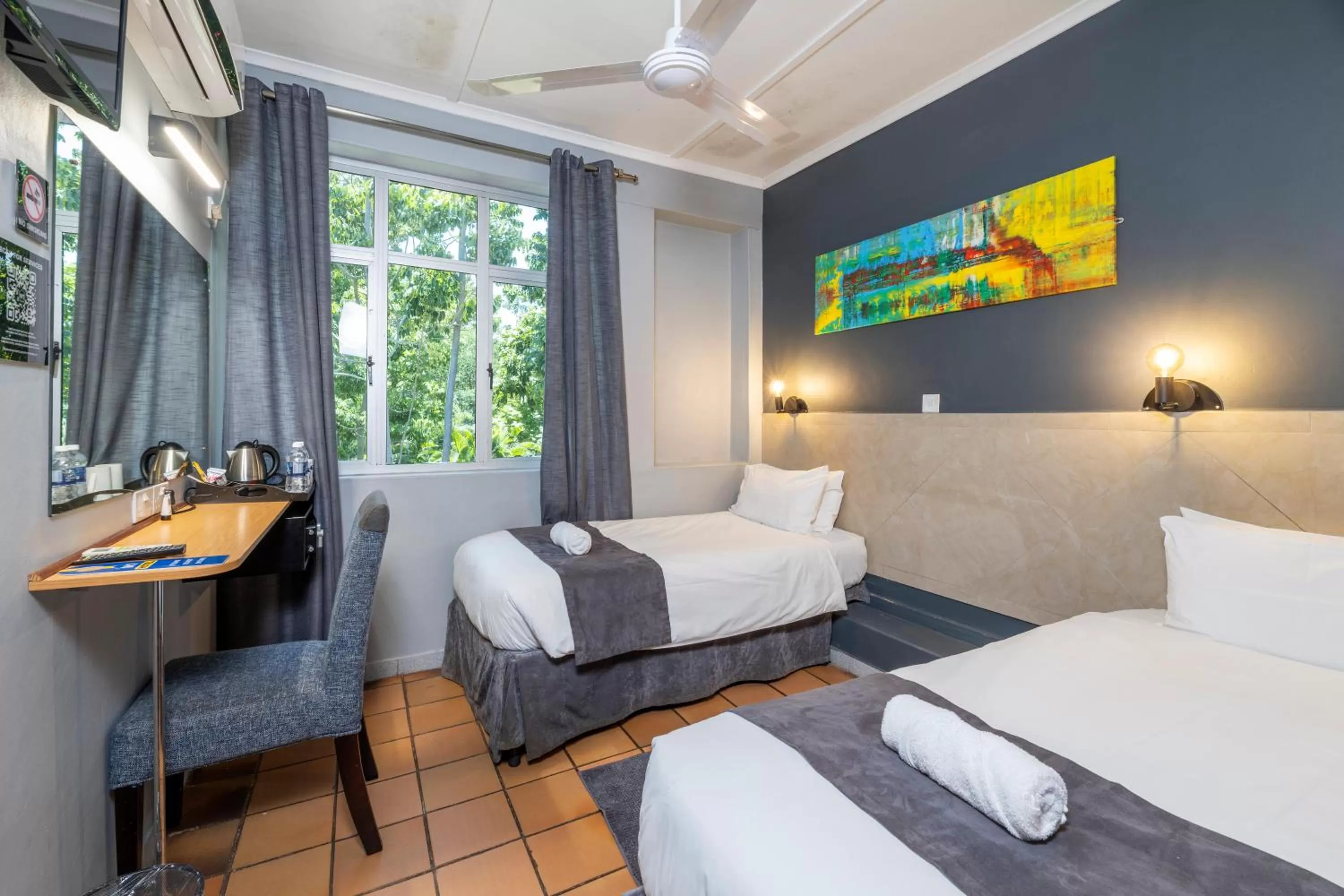 Bed in N1 Hotel & Campsite Victoria Falls