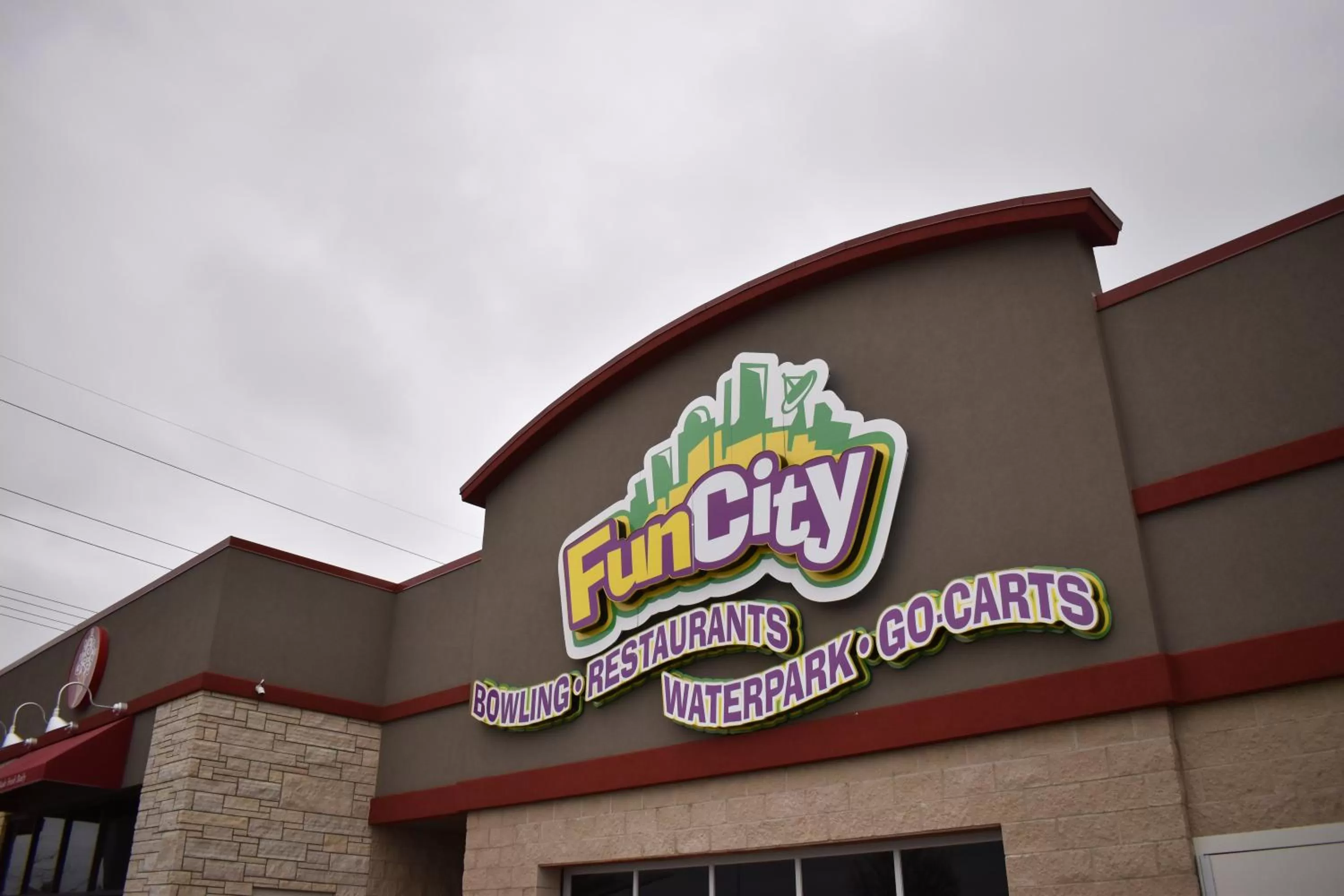 Property building in Fun City Resort Hotel