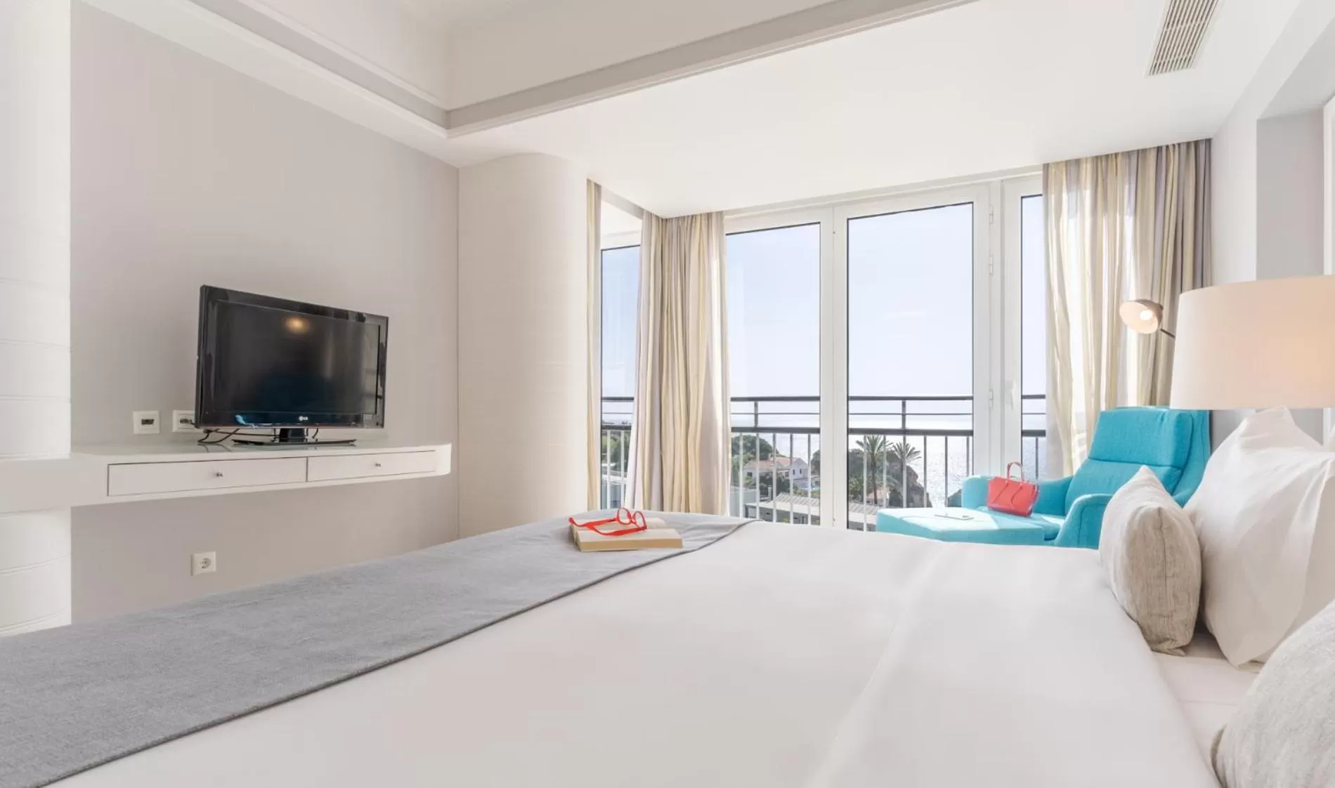 Bedroom, Bed in Pestana Alvor Praia Premium Beach & Golf Resort