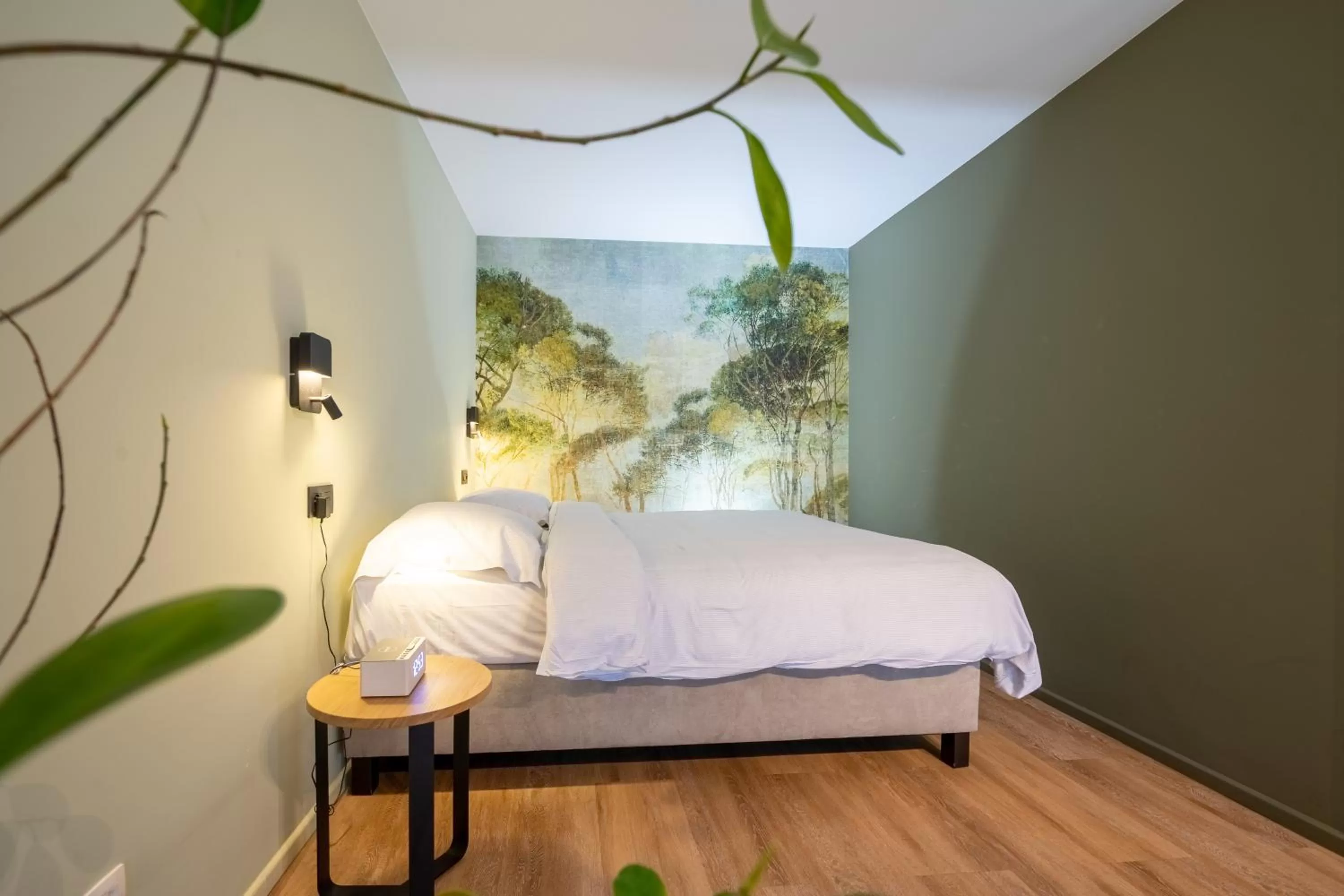 Bed in Appart hôtel En Ville