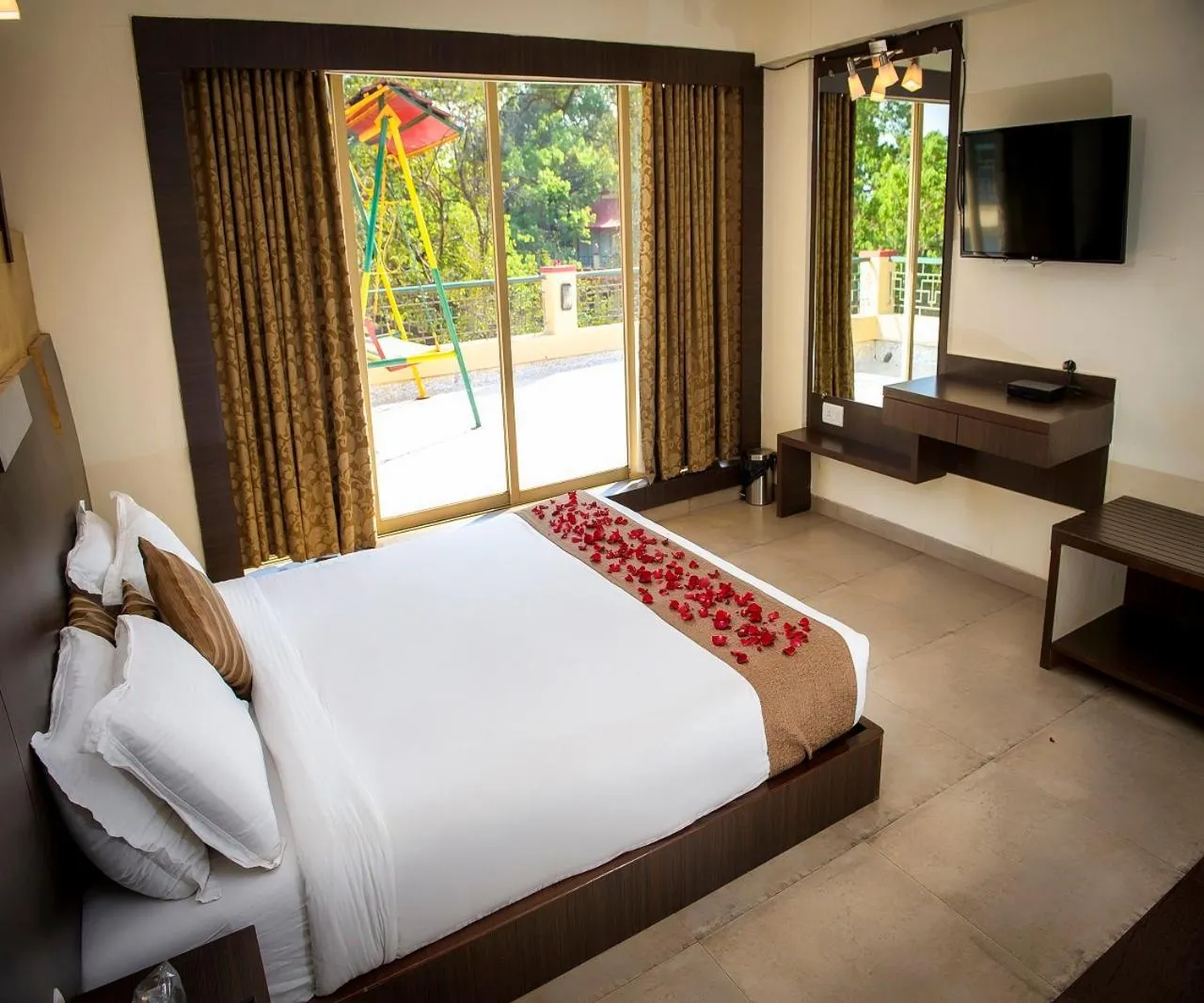 Bed in Adamo the Resort