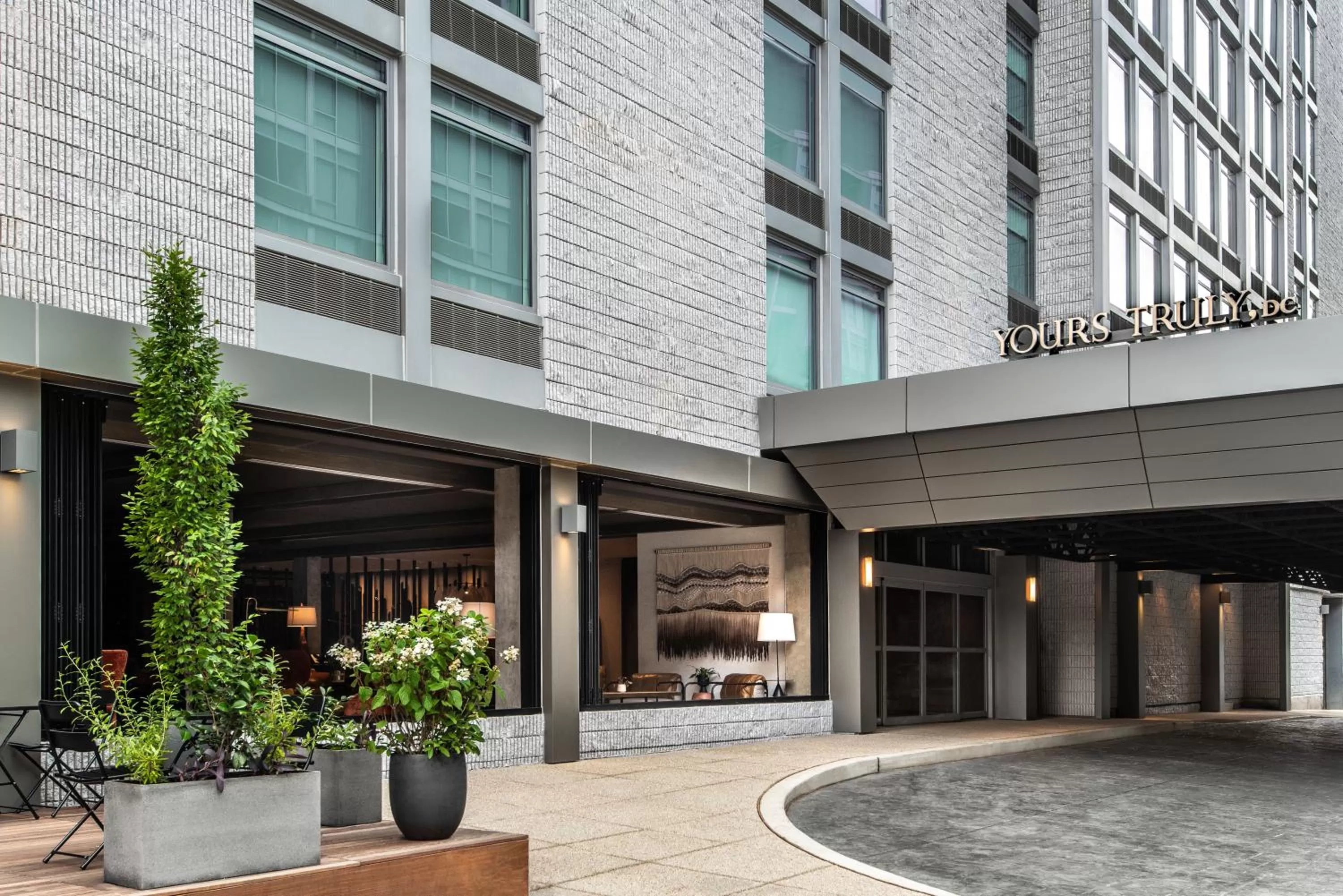 Property building in Vignette Collection Yours Truly DC by IHG