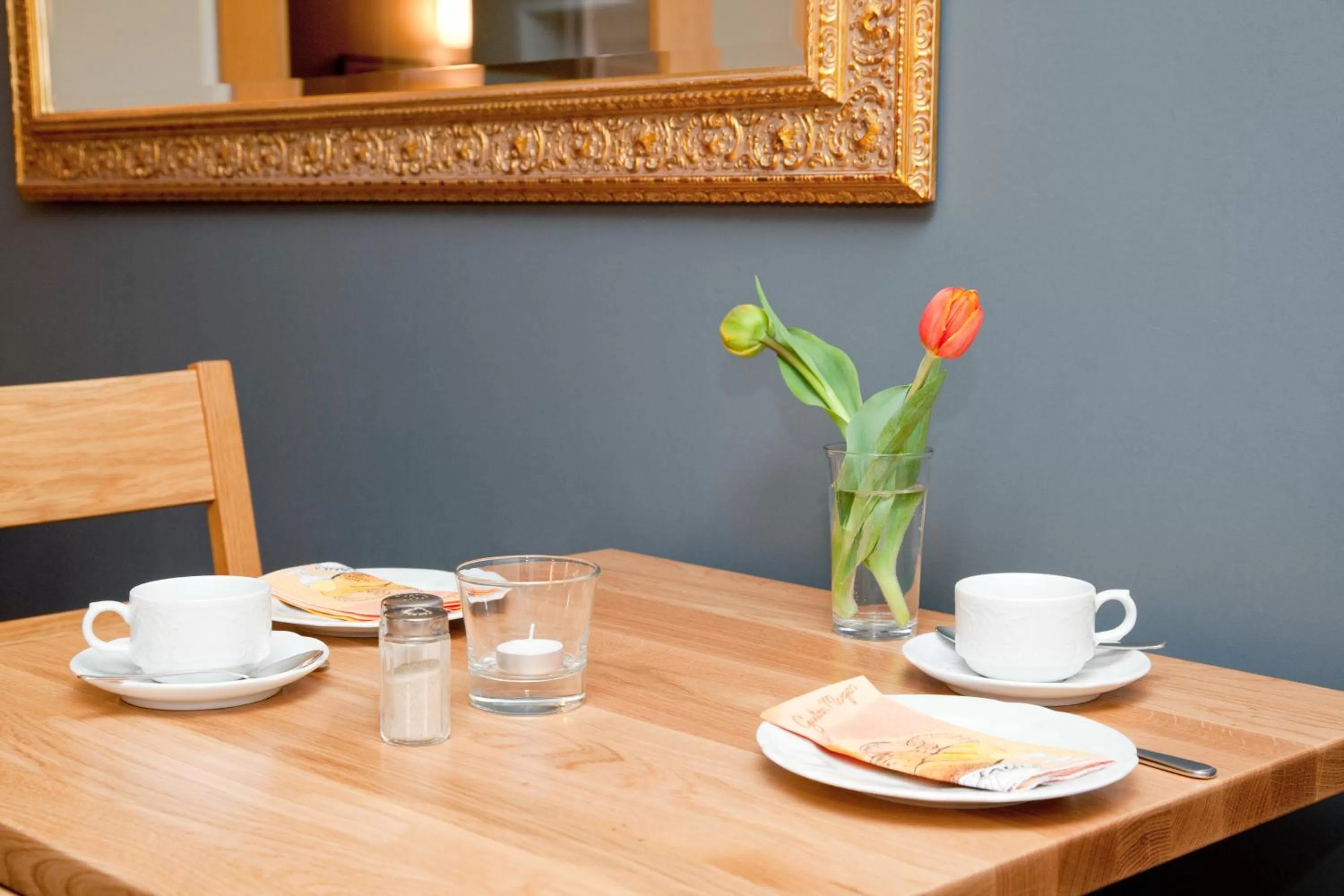 Food and drinks in Hotel Garni Getreuer Eckart