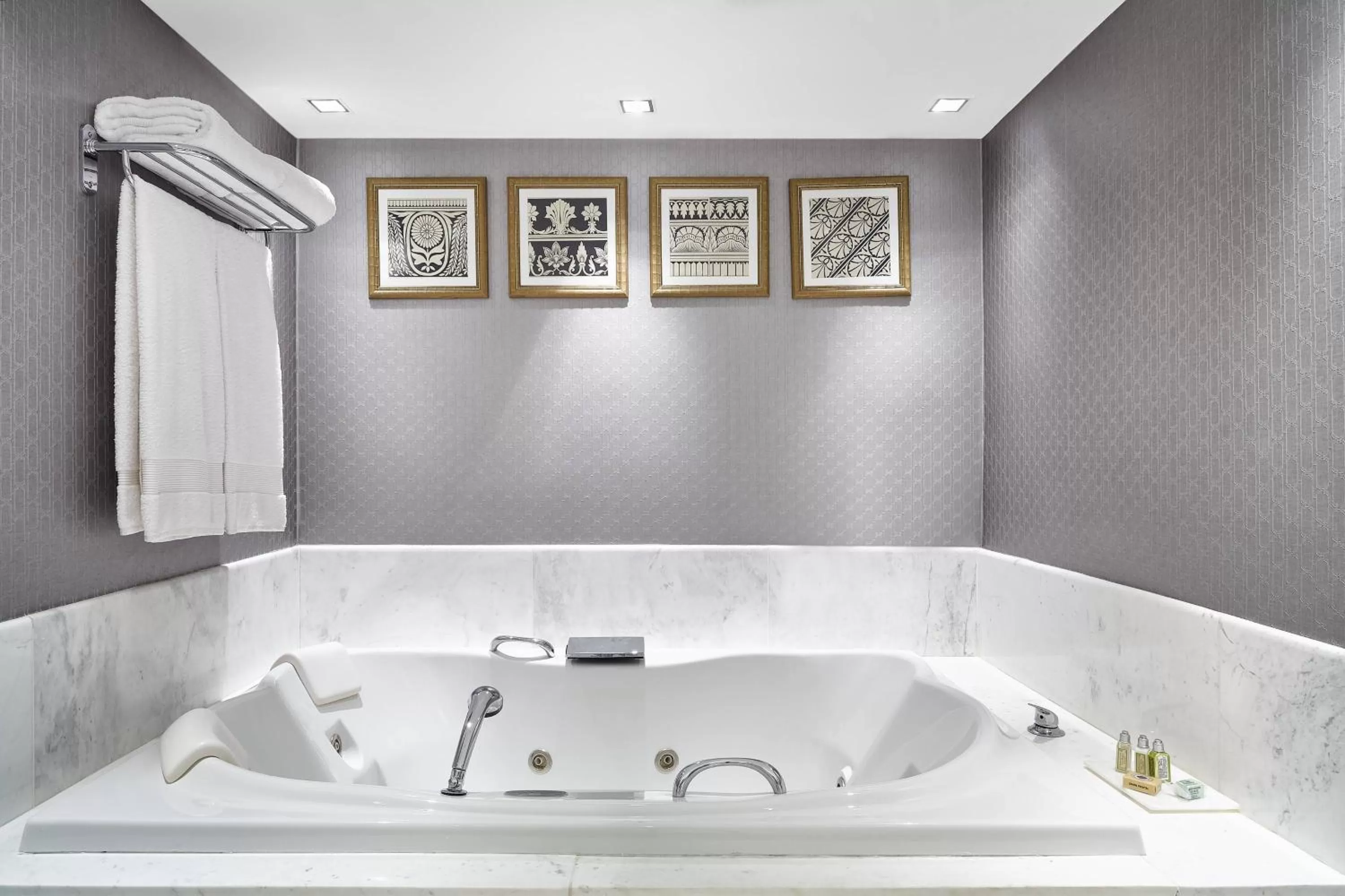 Photo of the whole room in Sheraton Grand Rio Hotel & Resort