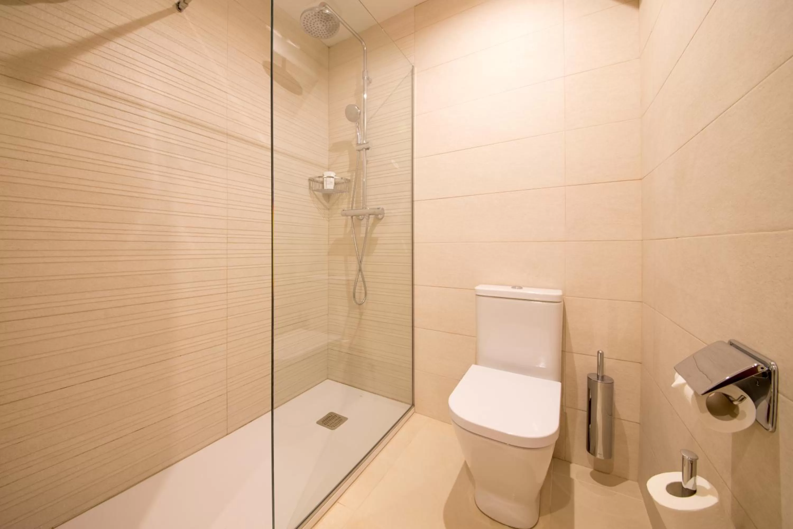 Bathroom in Los Geranios