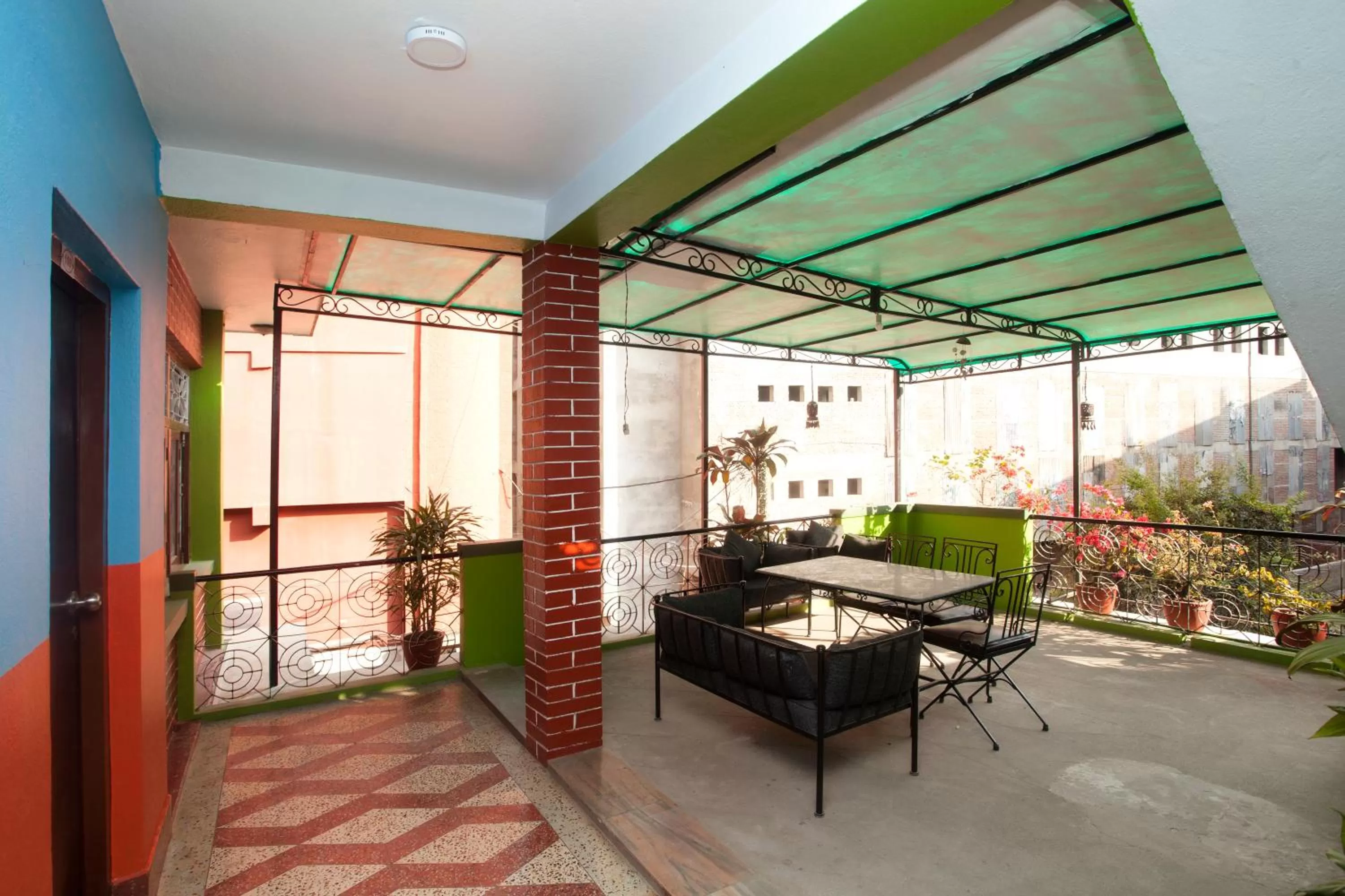 Balcony/Terrace in Hotel Green Horizon