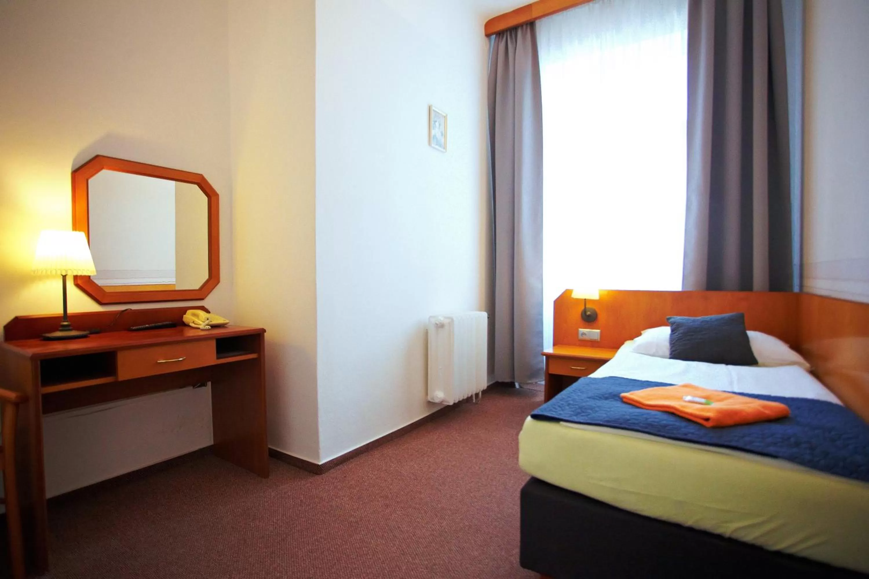 Bed in Wellness Hotel Central