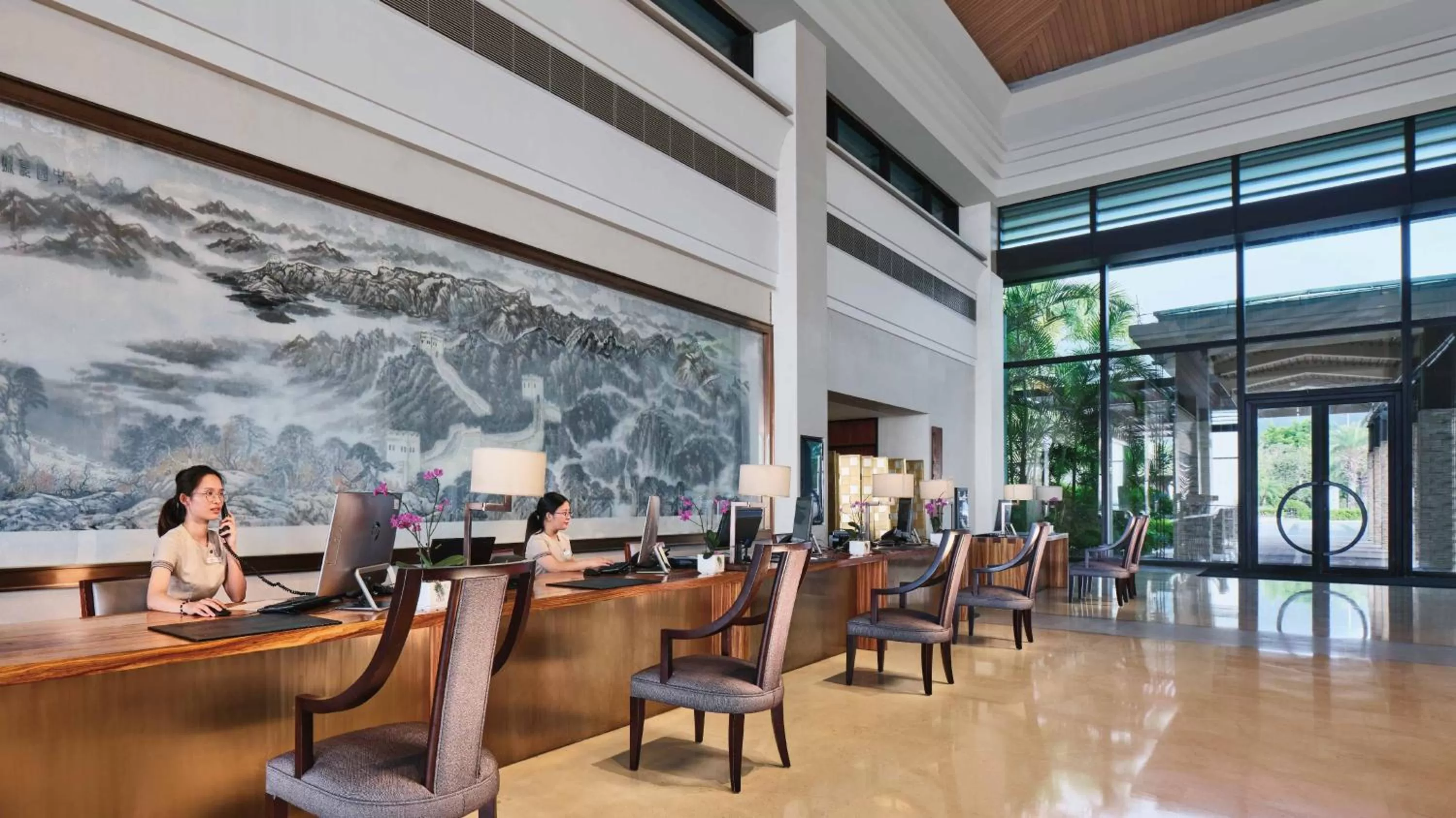 Property building in Crowne Plaza Hailing Island, an IHG Hotel