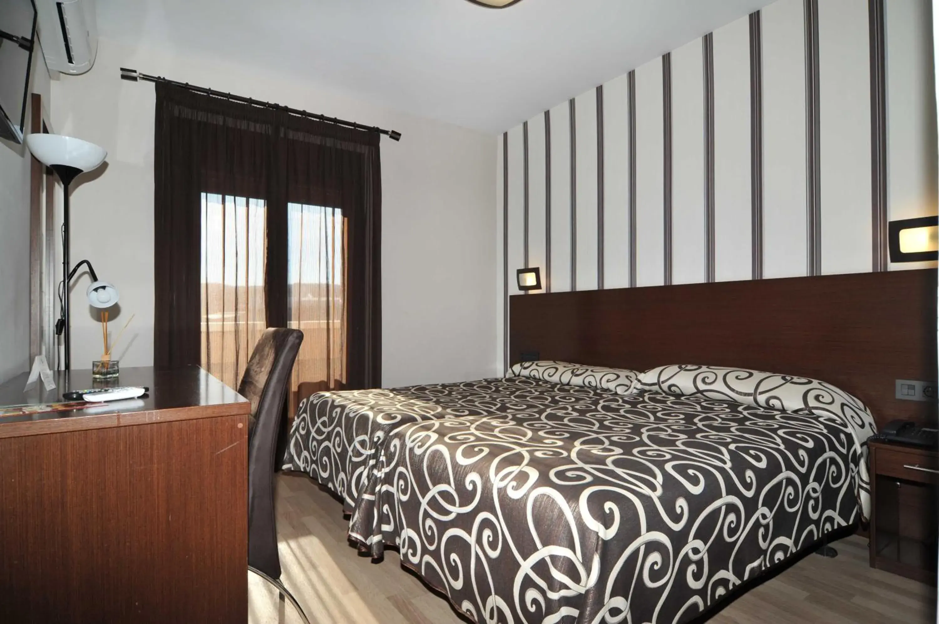 Twin Room in Hotel Ciudad de Plasencia Twin Room in Hotel Ciudad de Plasencia