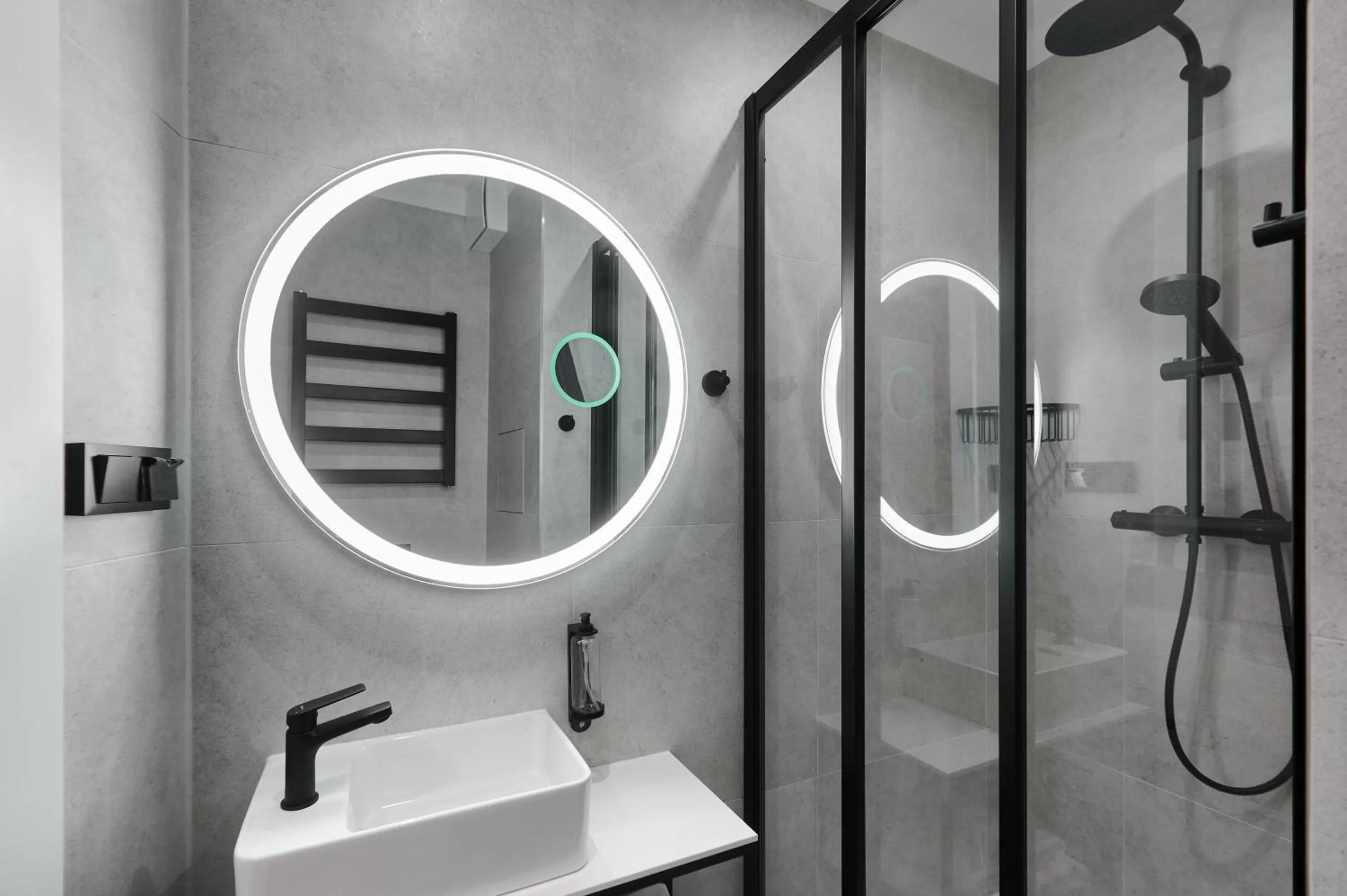 Shower, Bathroom in Hotel Hetman