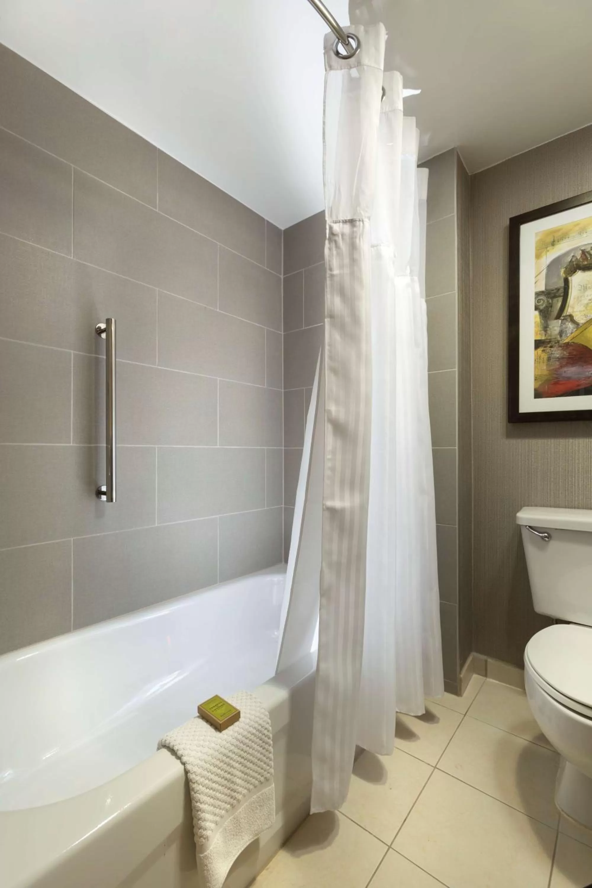 Shower in DoubleTree Suites by Hilton Nashville Airport