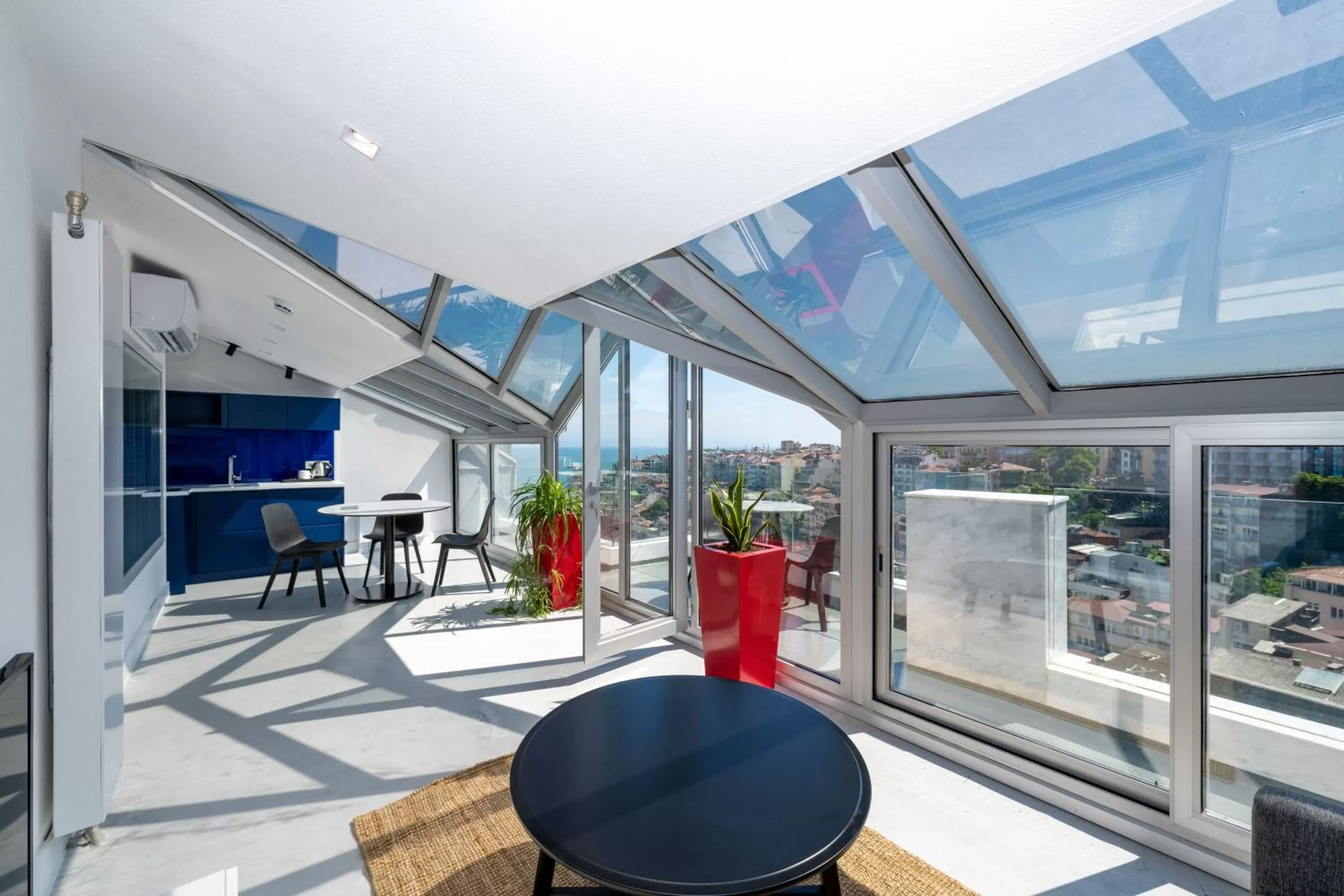 Balcony/Terrace in Juno Hotel Taksim