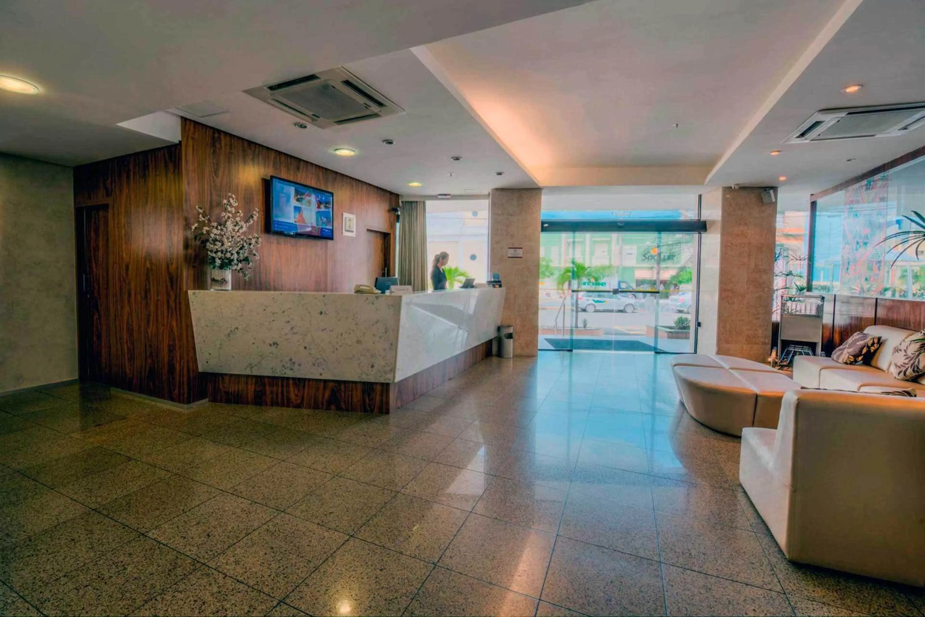 Lobby or reception in Maredomus Hotel