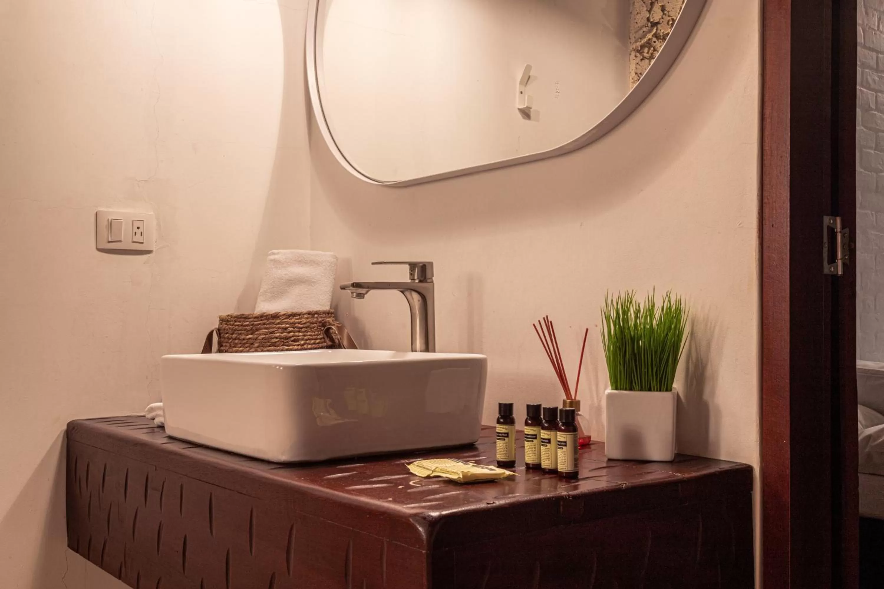 Bathroom in Soy Local Insignia