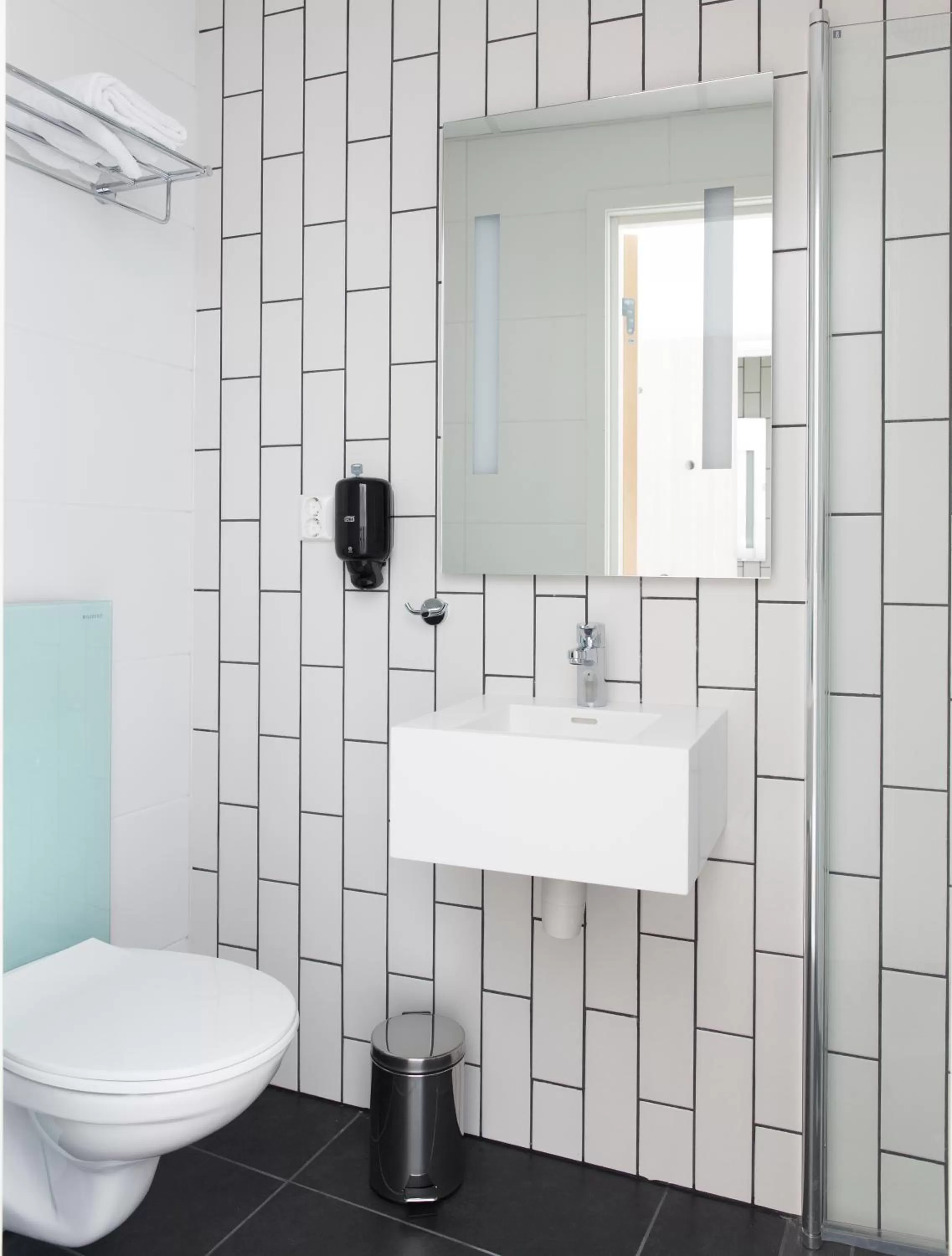 Bathroom in Citybox Bergen City