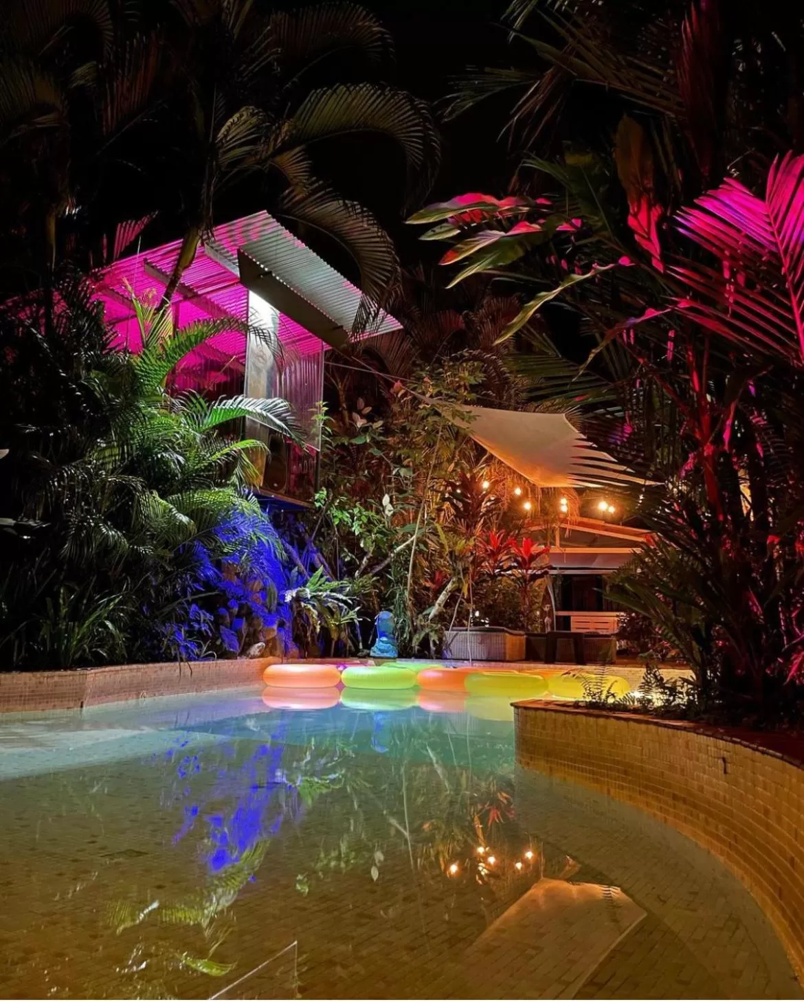 Night, Swimming Pool in Monkey Lodge Panama