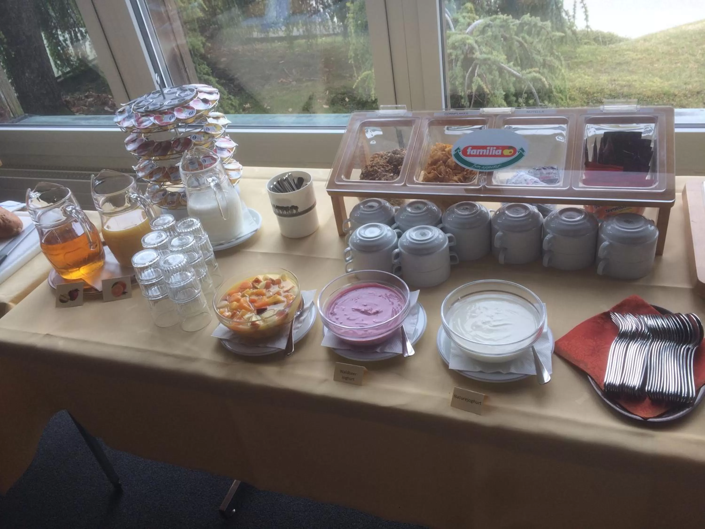 Breakfast in Hotel Restaurant Heidihof