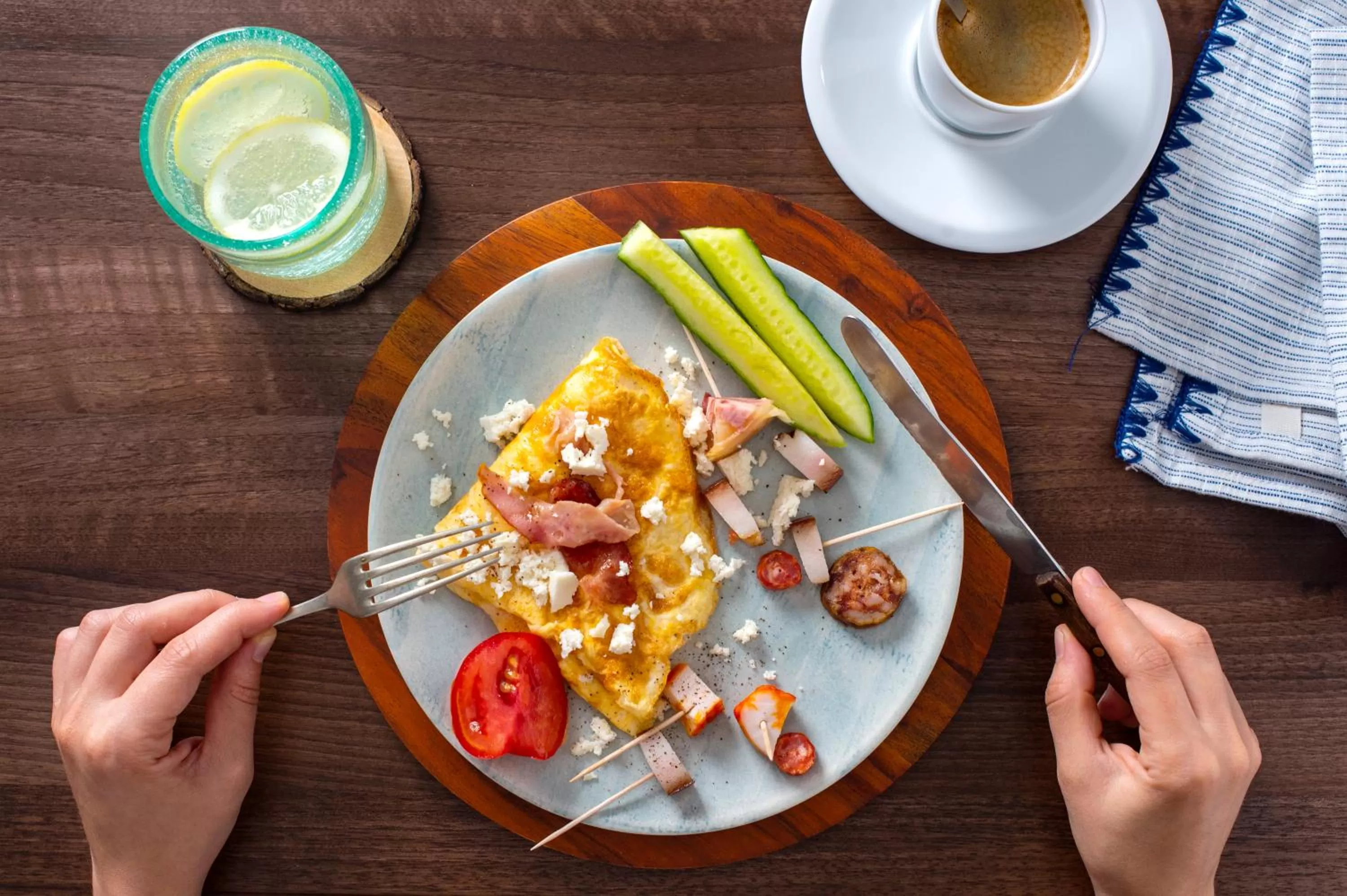 Food and drinks in New Era Hotel Old Town Party Zone Bucharest- parking with fee nearby - NOT at the hotel !