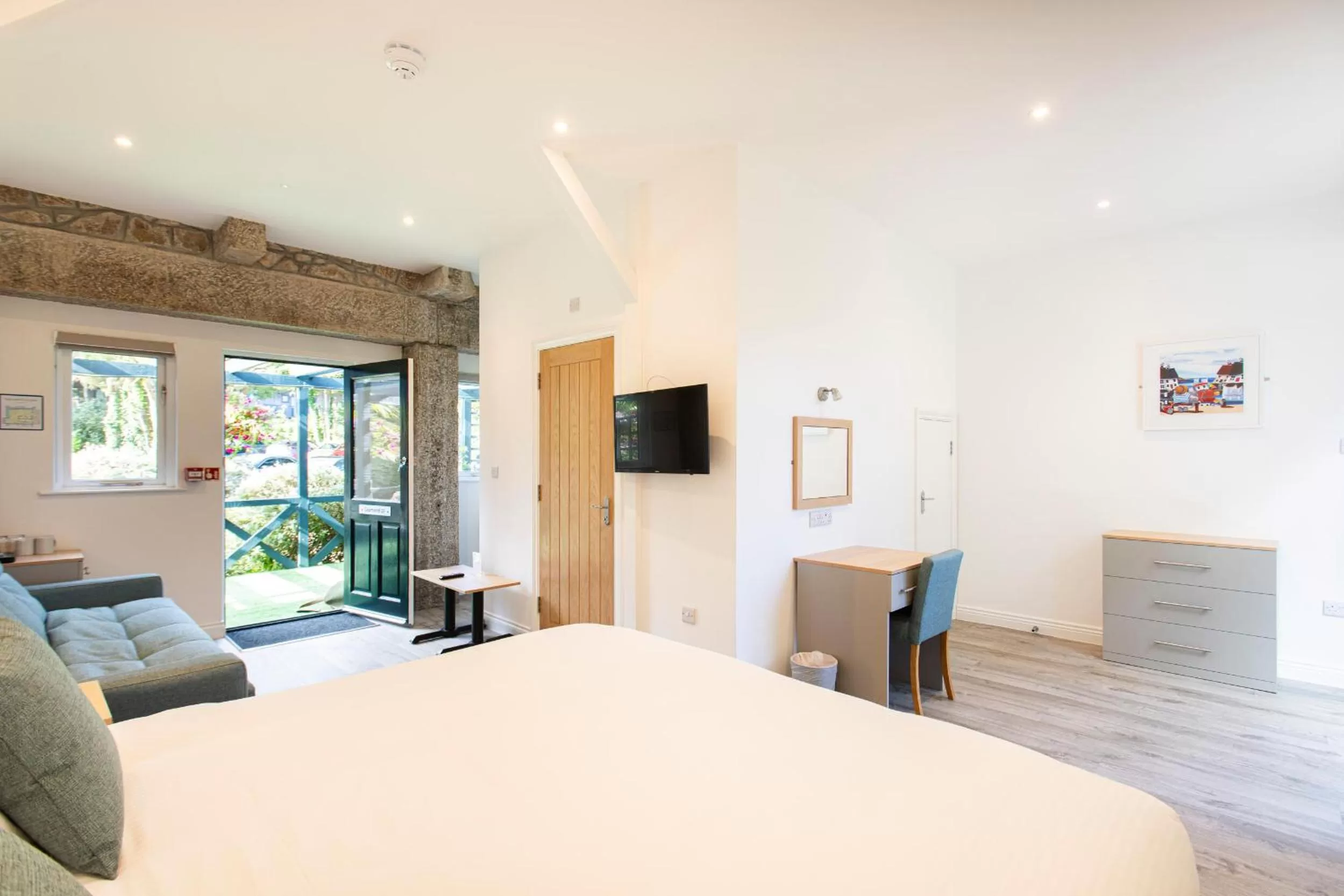 Bed in Tregenna Castle Resort