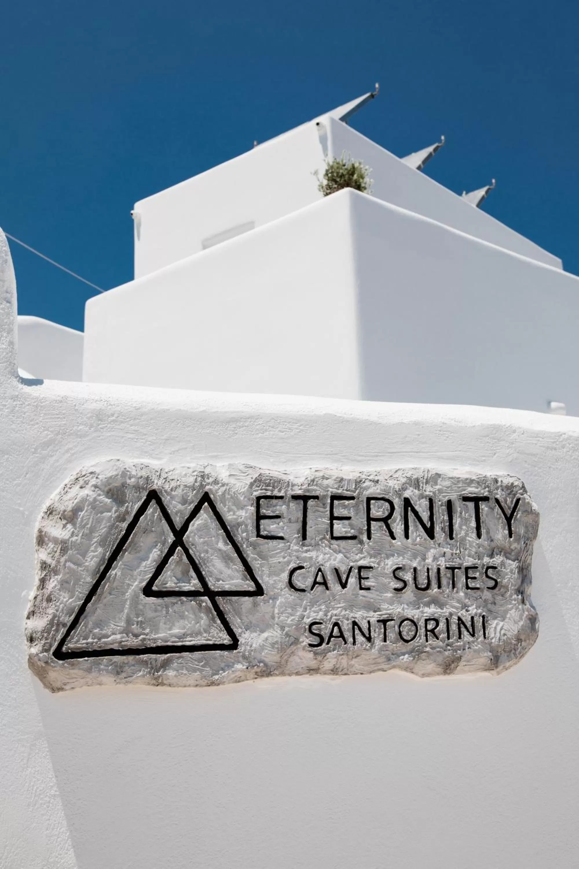 Logo/Certificate/Sign in Eternity Suites Santorini