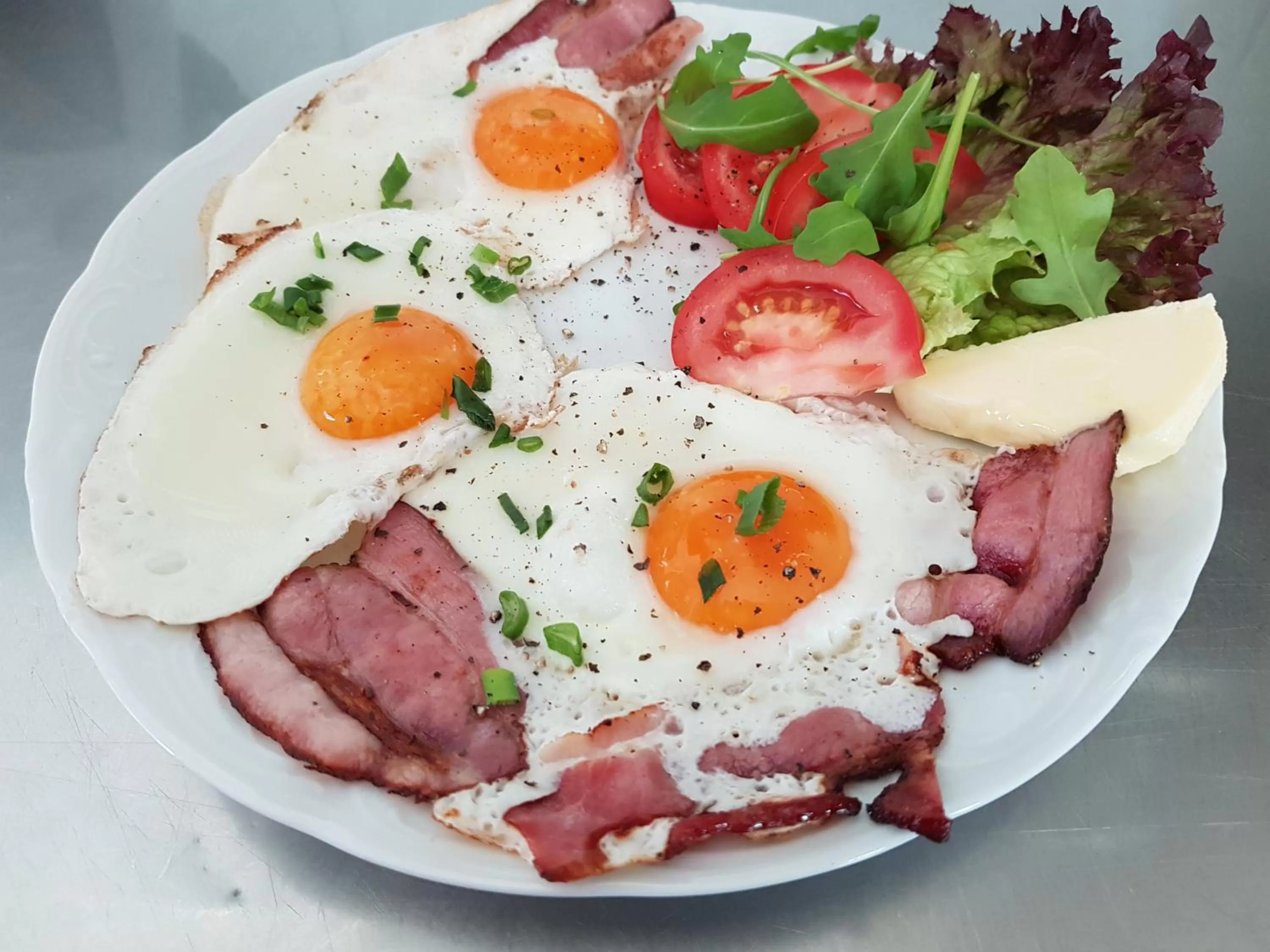 Food and drinks in Zajazd Byczy Róg