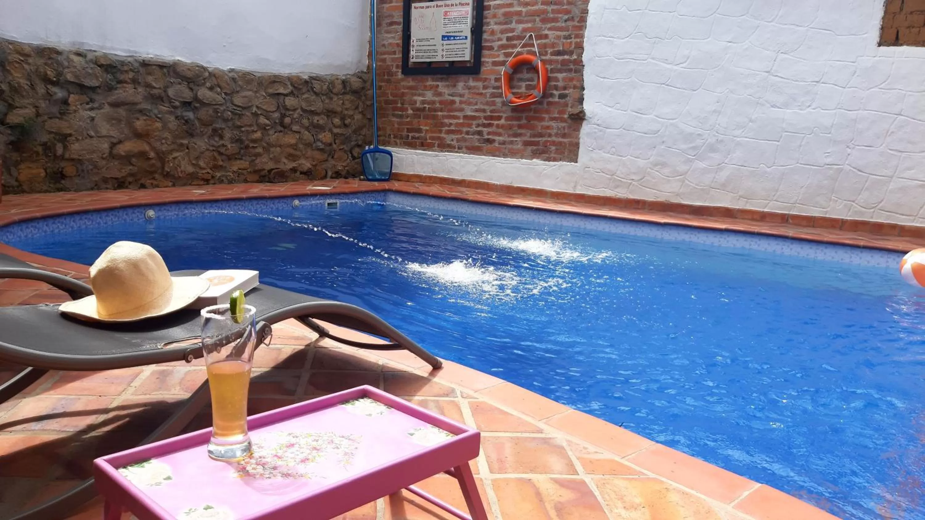 Swimming Pool in Hotel Villa Del Socorro