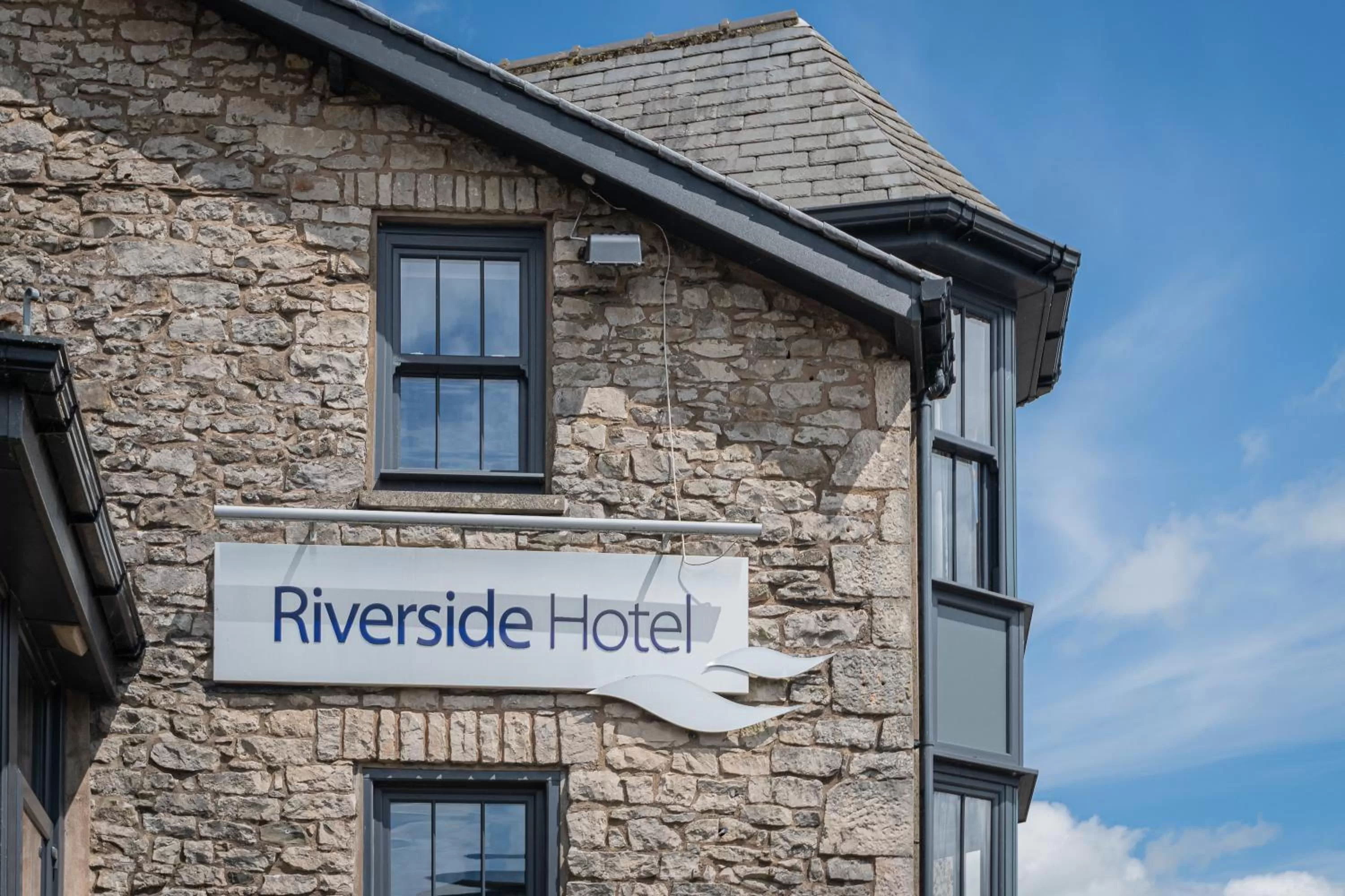 Property building in The Riverside