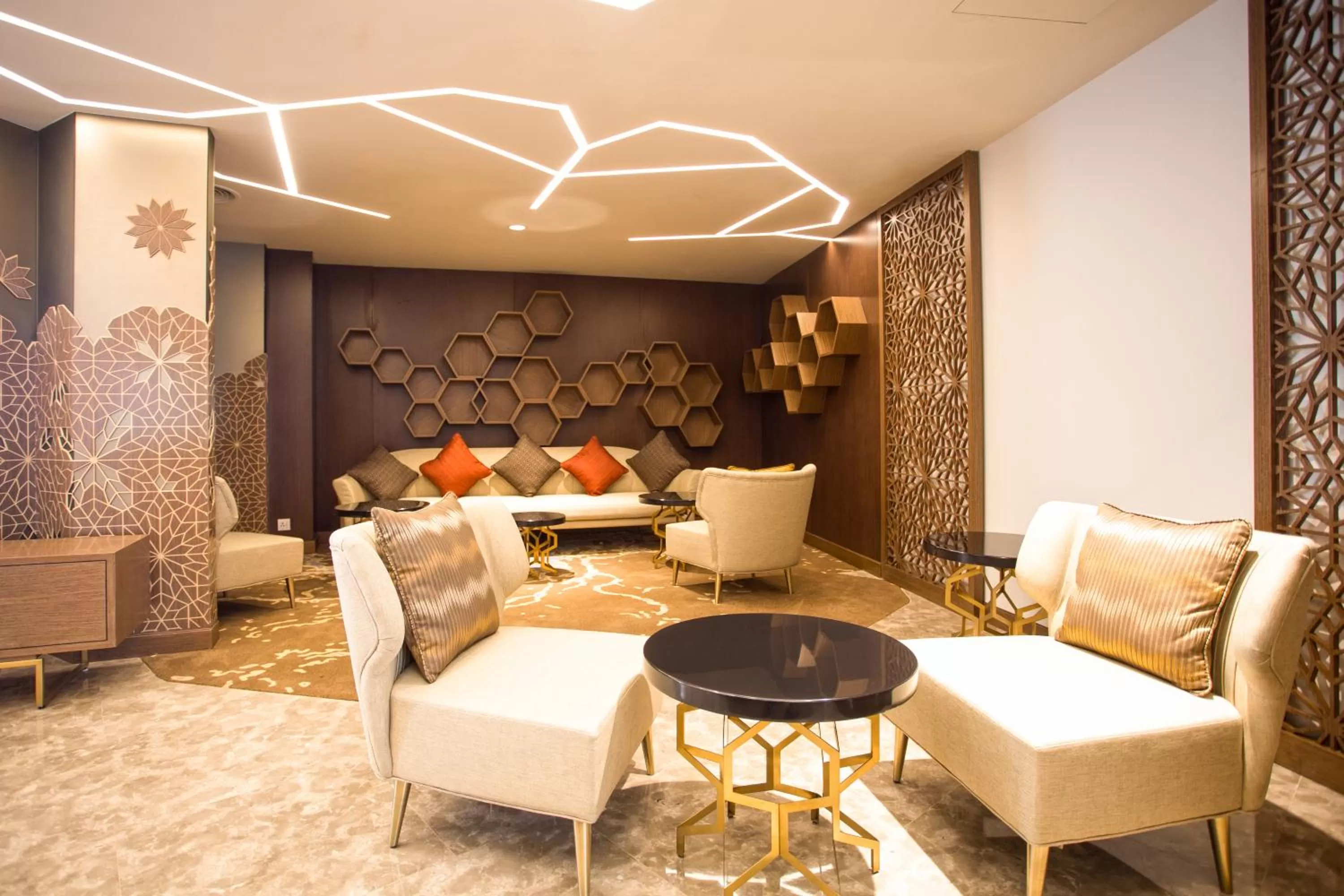 Restaurant/places to eat in Crowne Plaza Dhaka Gulshan by IHG