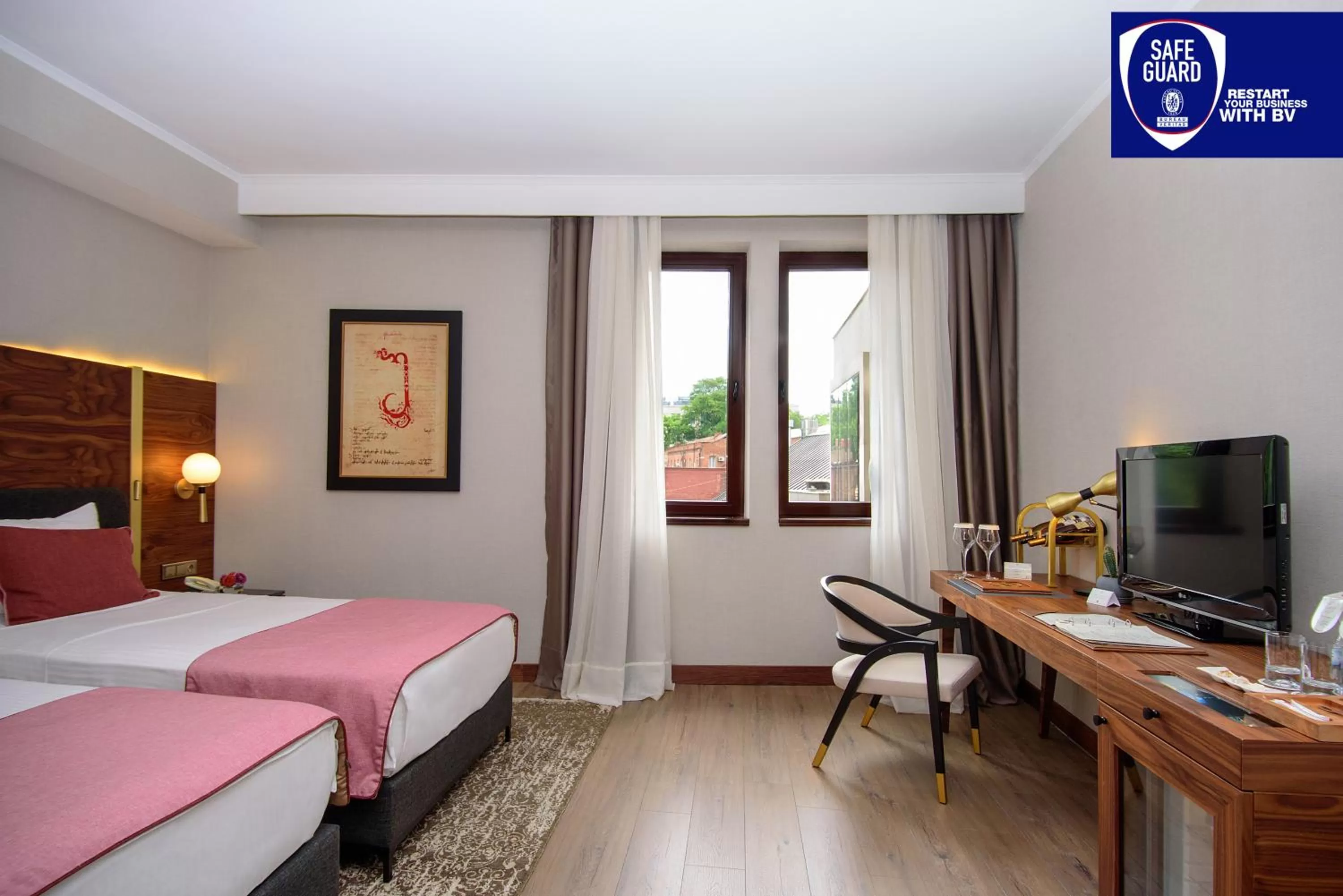 Bed in Tiflis Palace