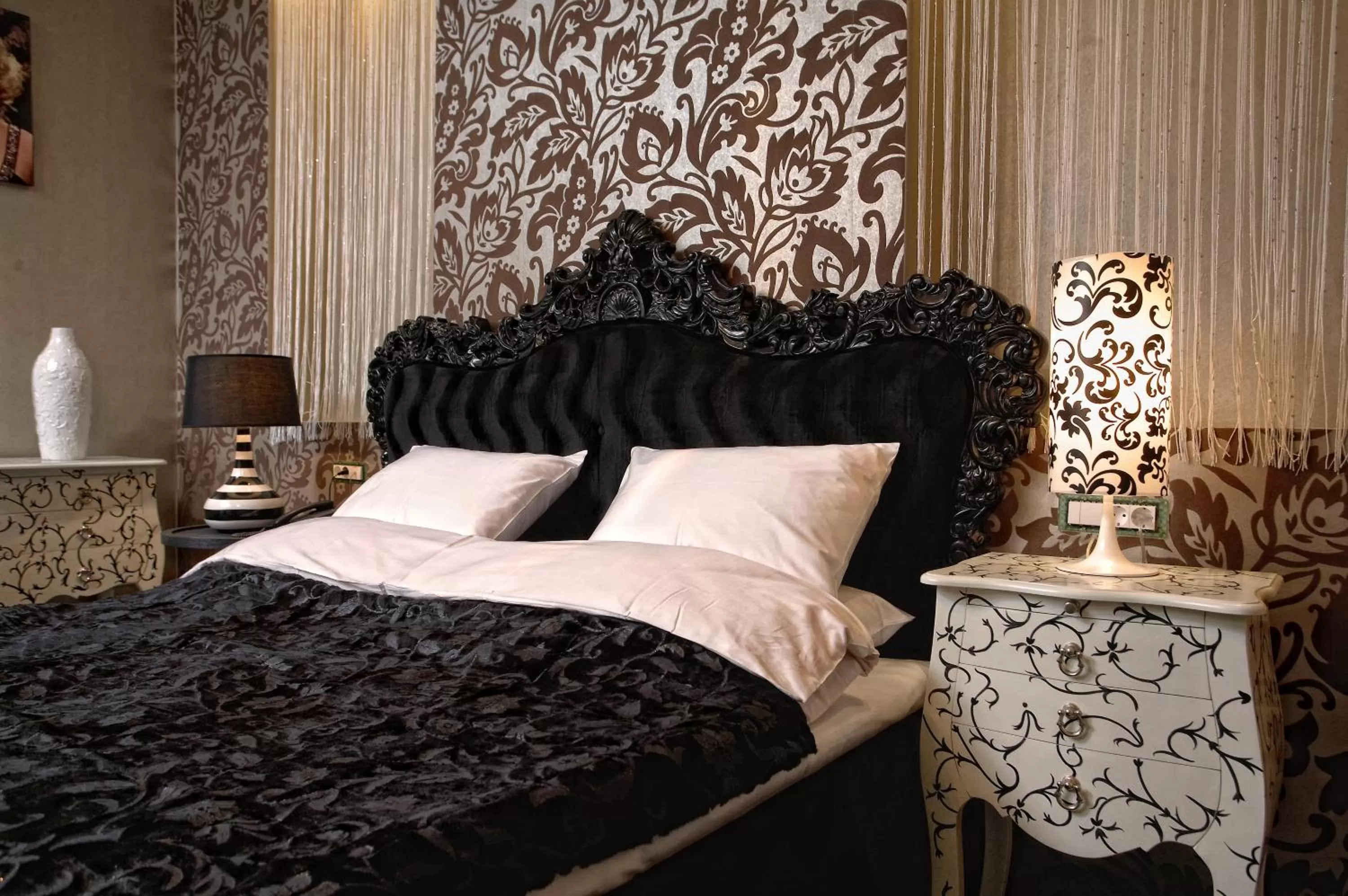 Bed in Weekend Boutique Hotel