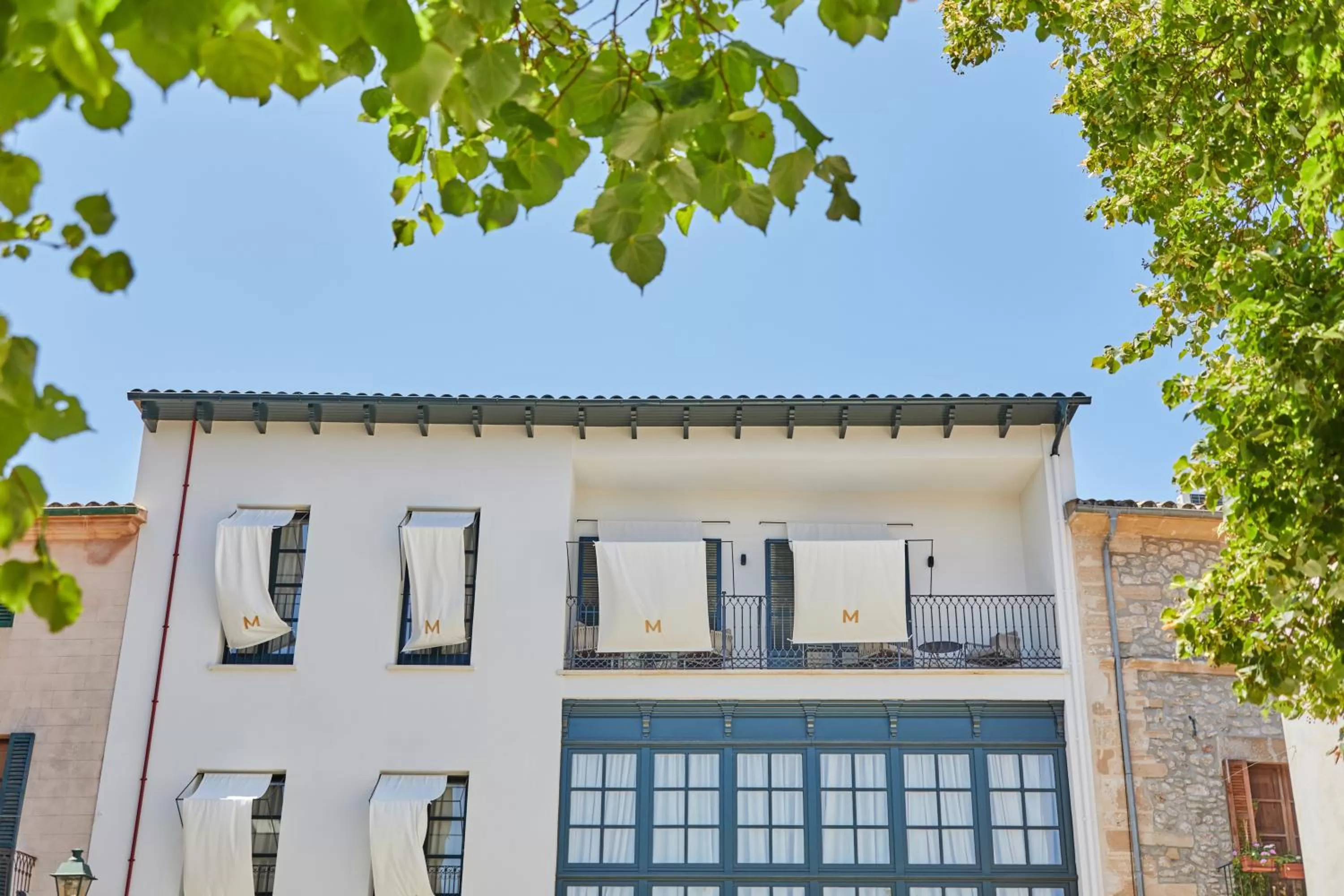 Property building in Mon Boutique Hotel