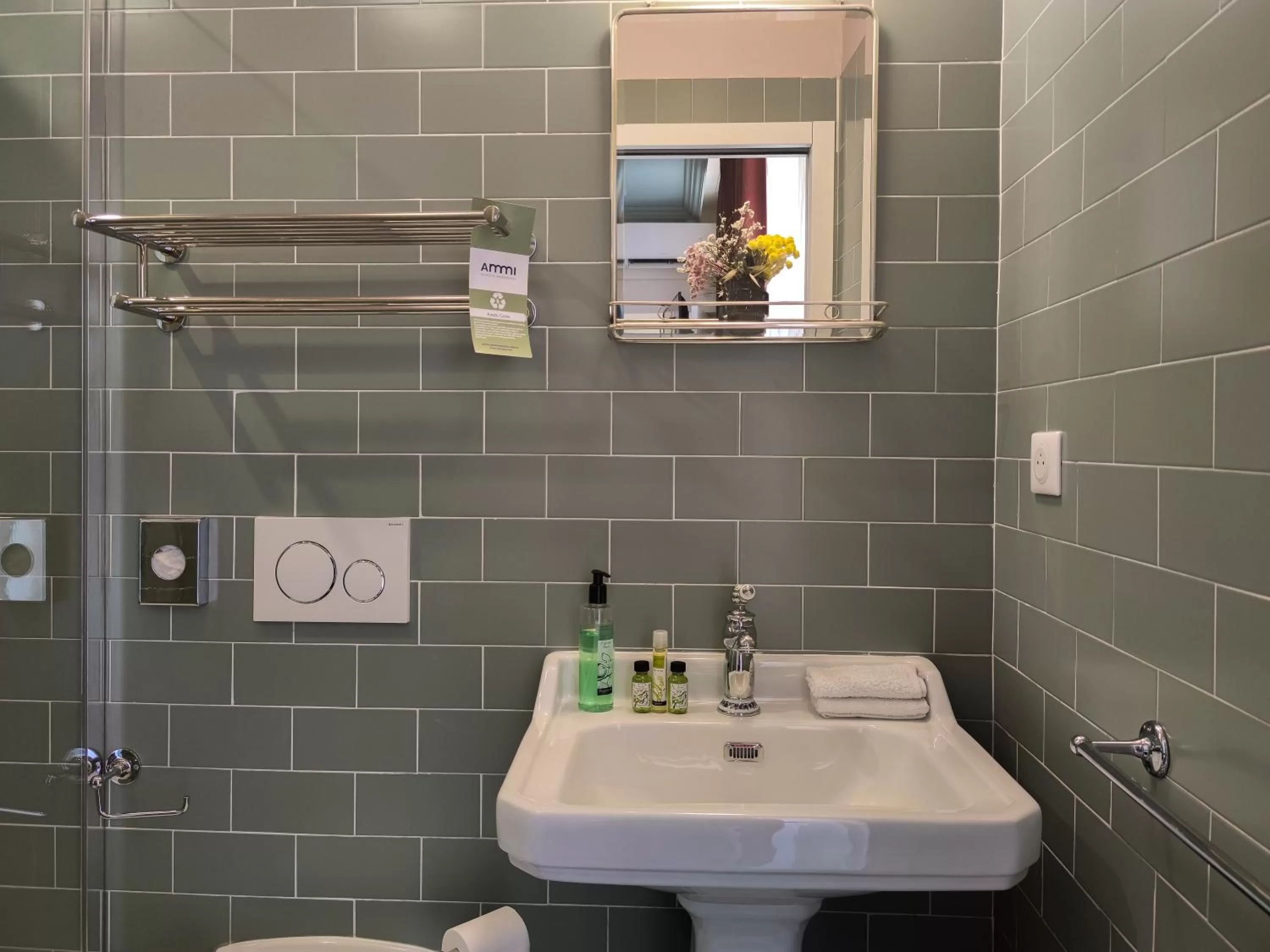 Bathroom in Hotel Aparthotel AMMI Vieux Nice