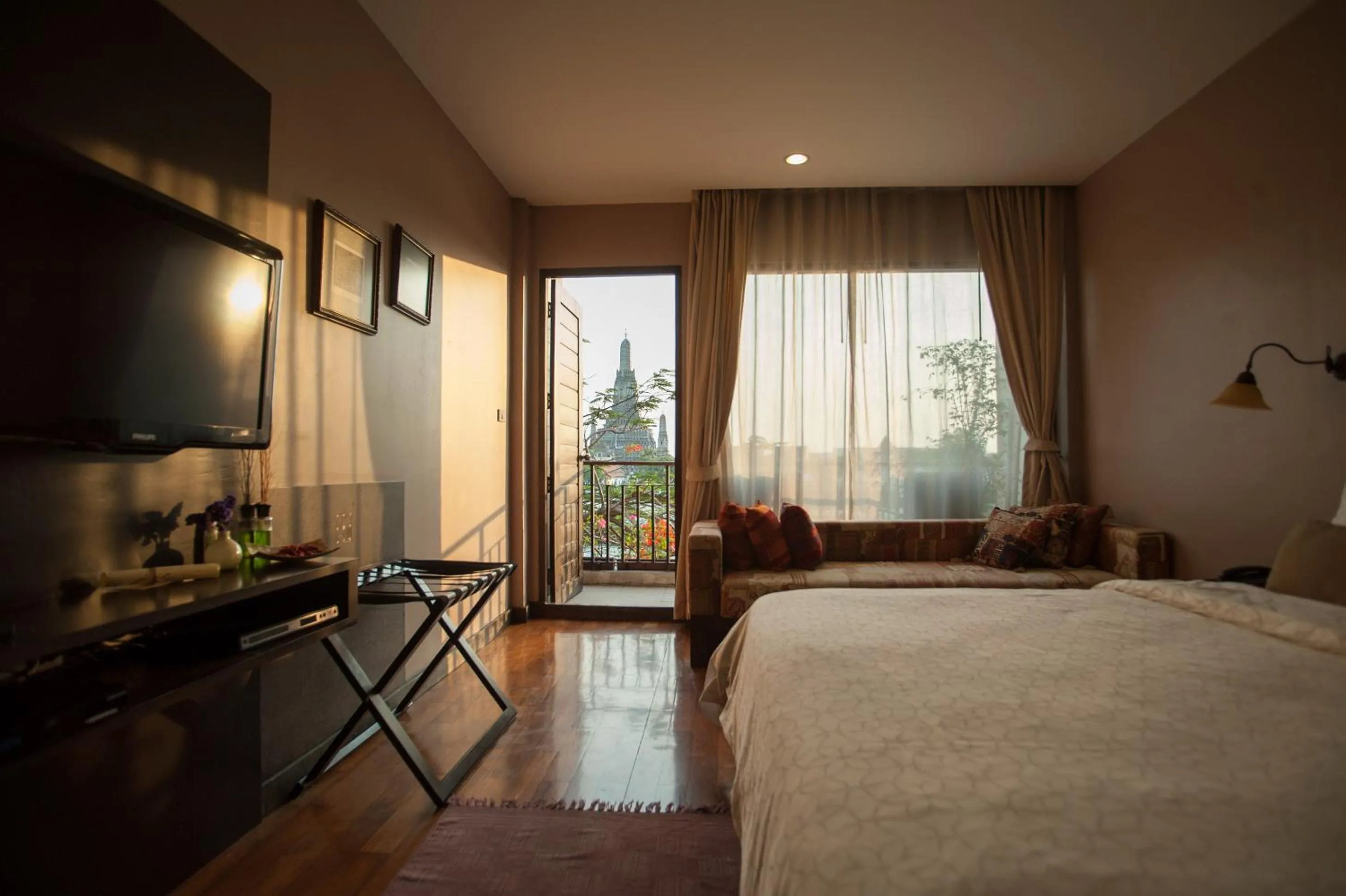 TV and multimedia, Bed in Sala Arun