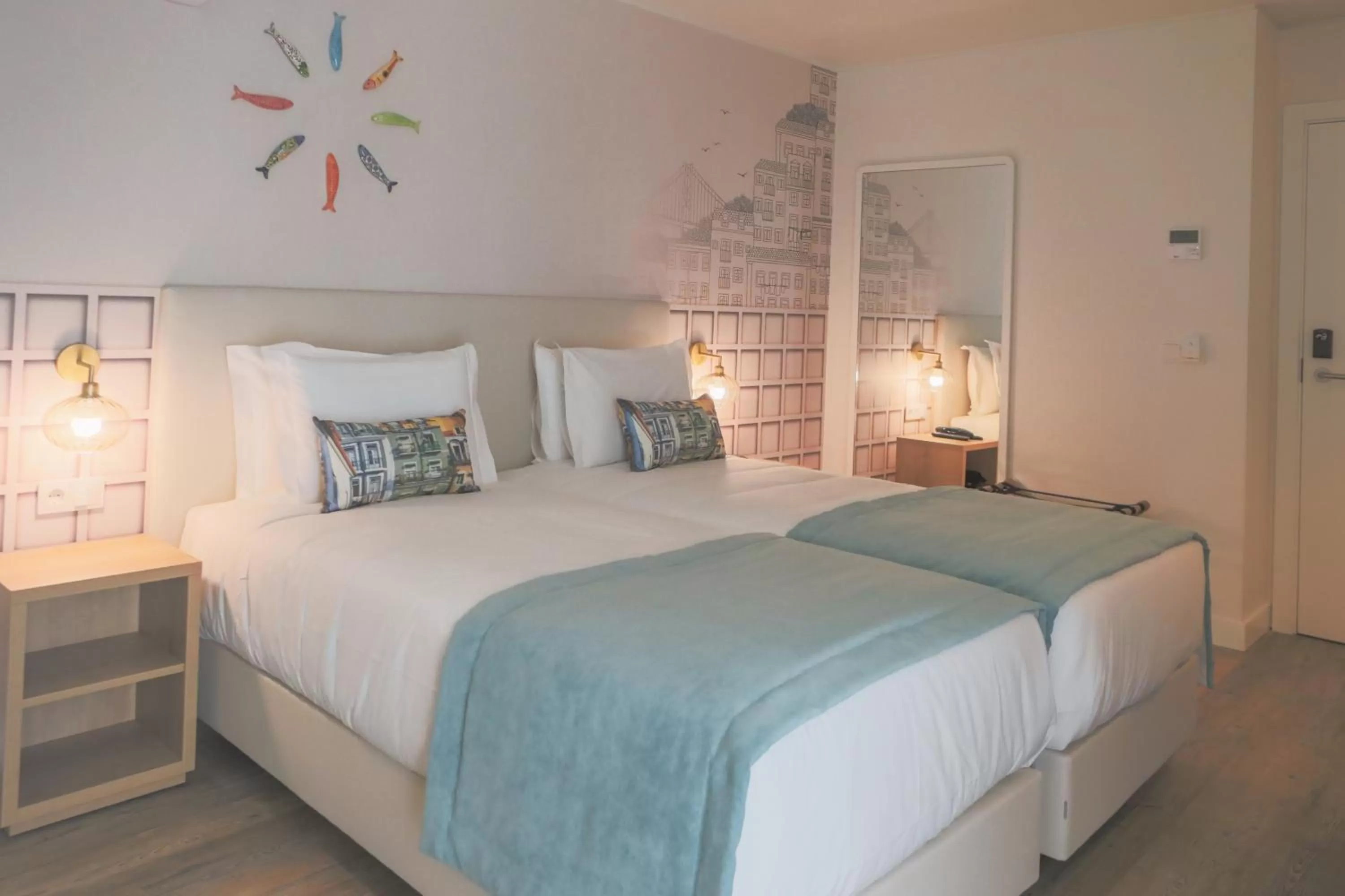 Bed in Mouraria Lisboa Hotel