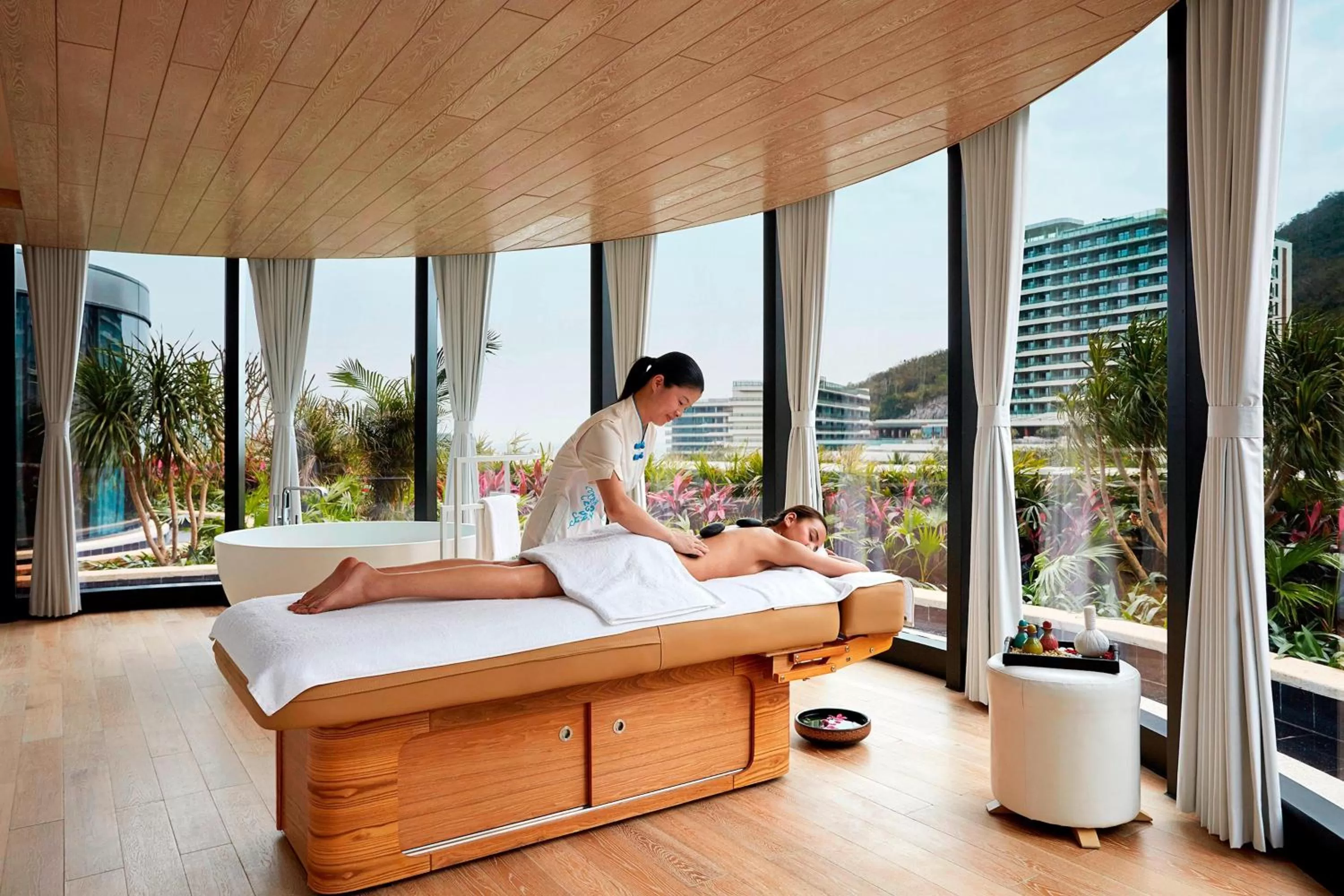 Spa and wellness centre/facilities in The Shanhaitian Resort Sanya, Autograph Collection