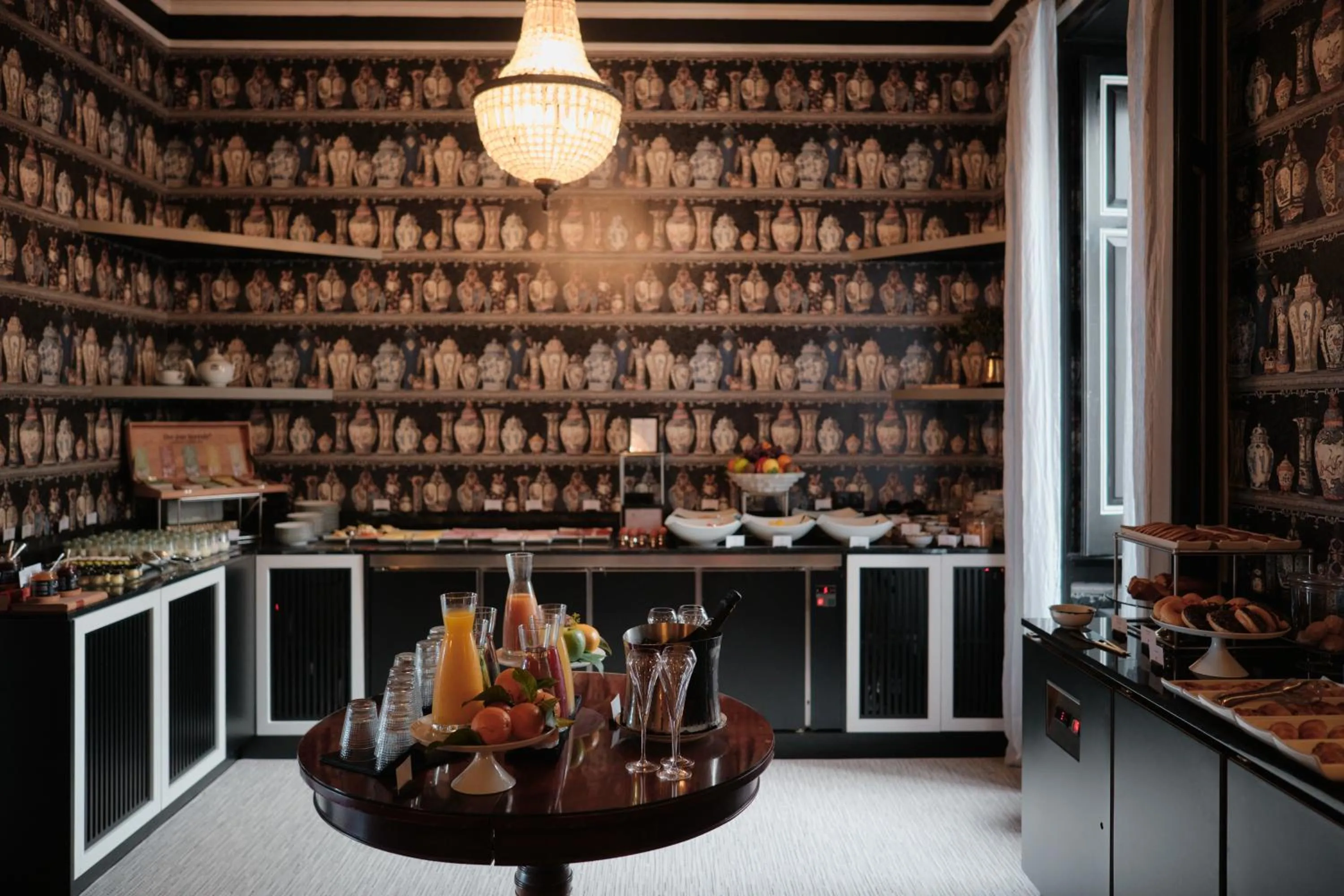 Buffet breakfast in Torel Palace Lisbon