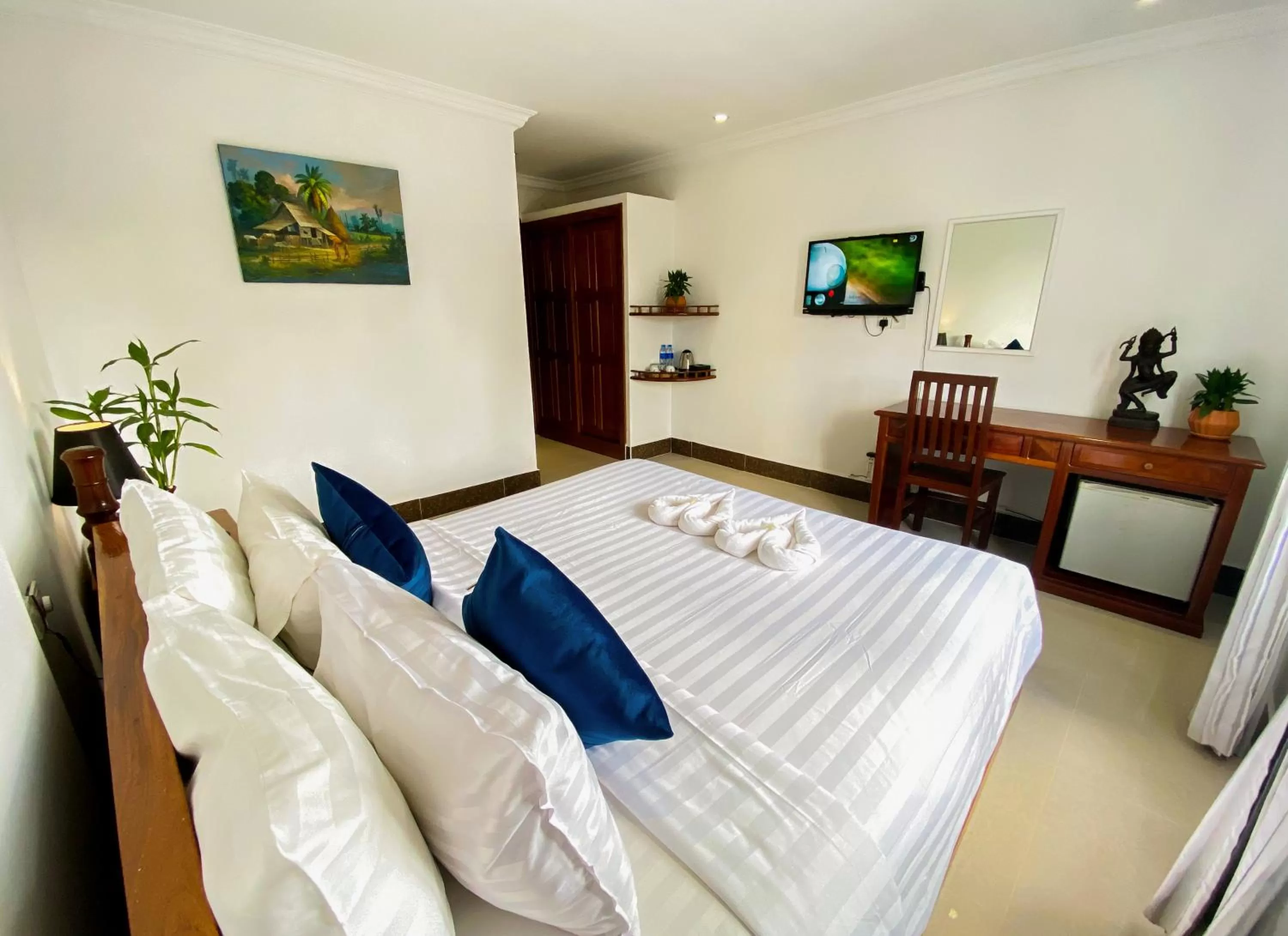 Bedroom, Bed in The Blanc Residence